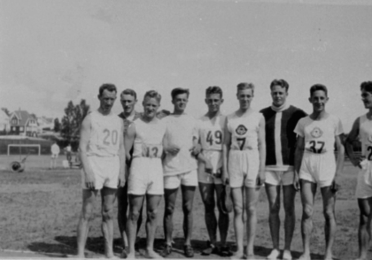 Anno Domkirkeodden, GRUPPE 9 FRIIDRETTSUTØVERE, HAMAR STADION,