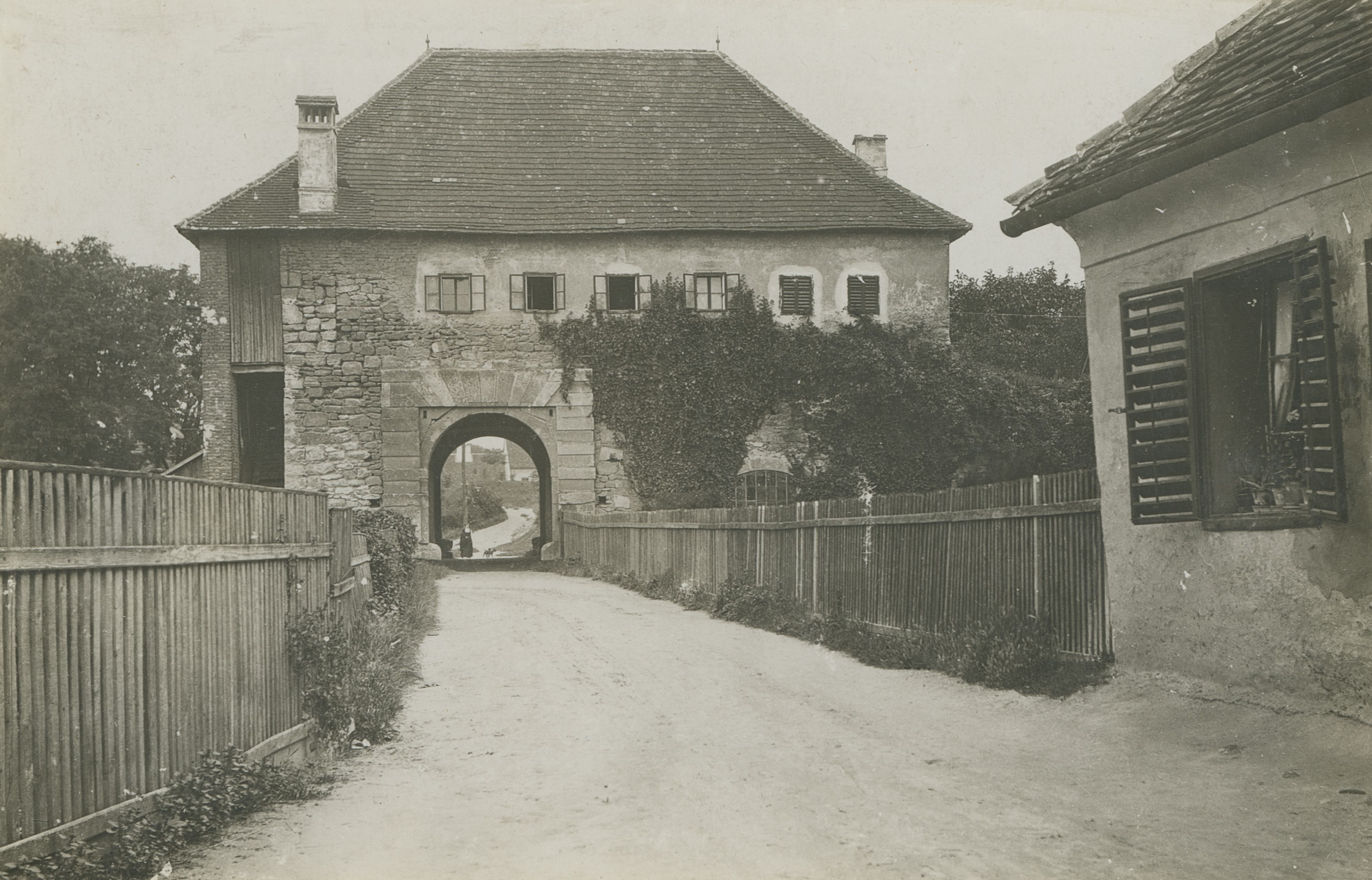 neutvrđen autor, Varaždin - Stari grad, kula