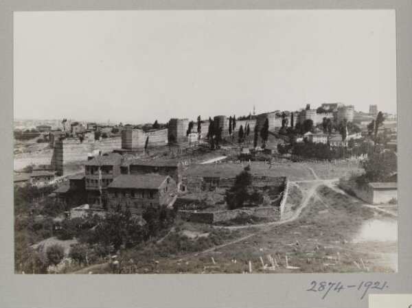 K.A.C. Creswell, City Walls, Istanbul