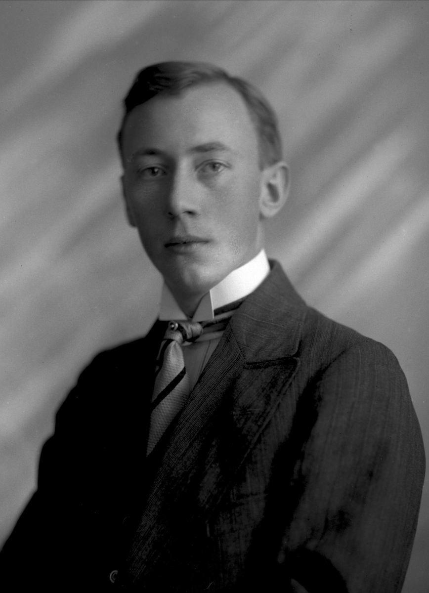 Gustav Borgen, NFB.36560
