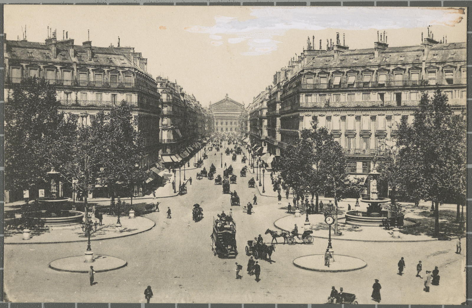 Desconegut, [París. Avinguda de l'òpera]