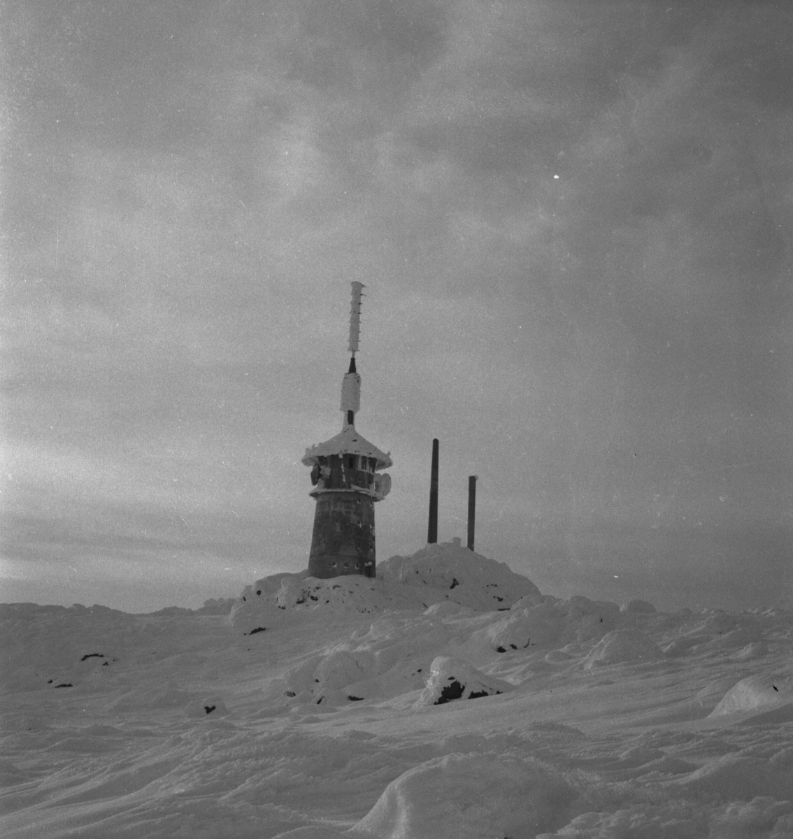 Per Magne Grue, Tynset, Tronfjell, Radiosender, Tårn, Vinter