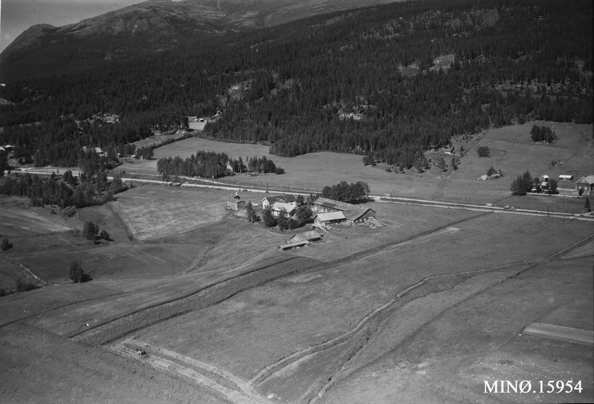 Widerøes Flyveselskap A/S, Gardsbruk, Sørhuus