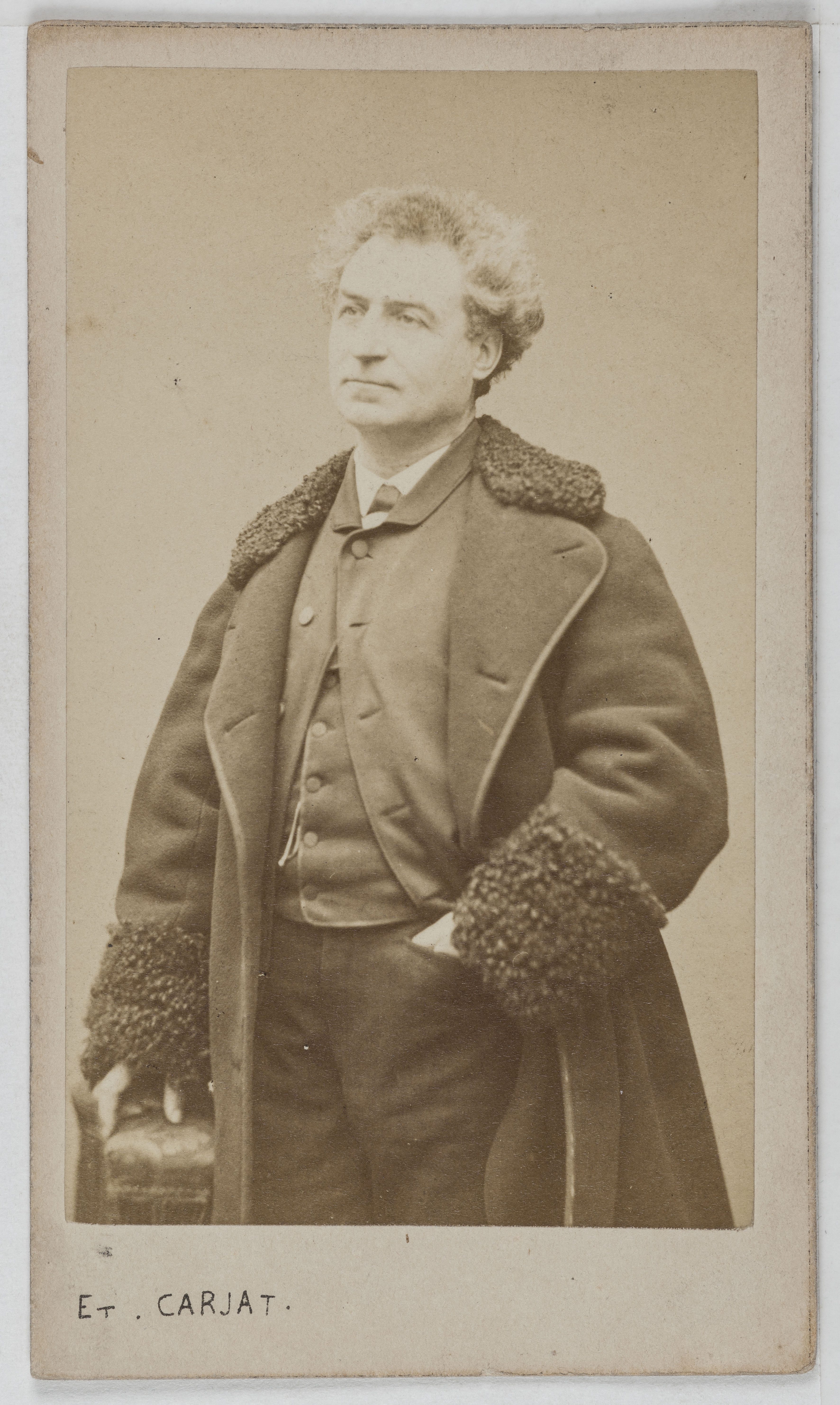 Carjat & Cie, Portrait de Théophile Penot (1826-1895), dit Théophile Omer, régisseur de l'Odéon et acteur de théâtre.