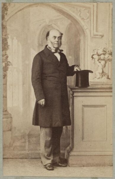 Unknown, Carte-de-visite photographs (480). Four photographs  are dry-mounted to each sheet (120).