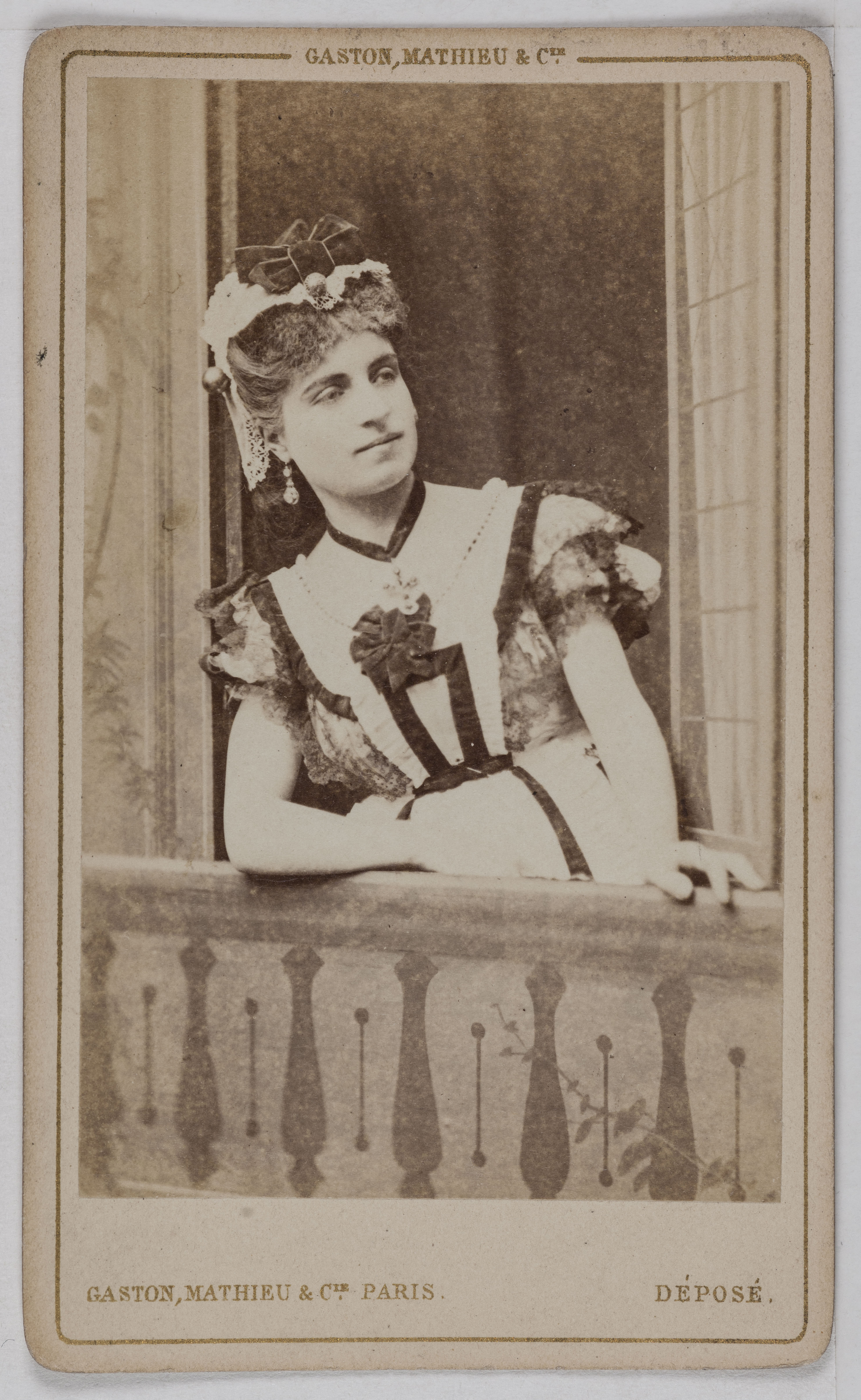 Mathieu & Cie Gaston, Portrait de Mariette, (actrice)