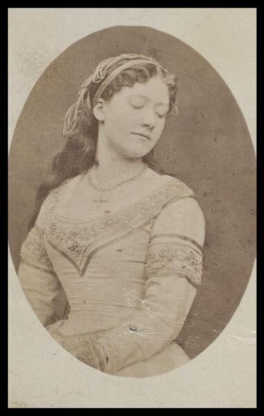 Beau, Adolphe, Guy Little Theatrical Photographs