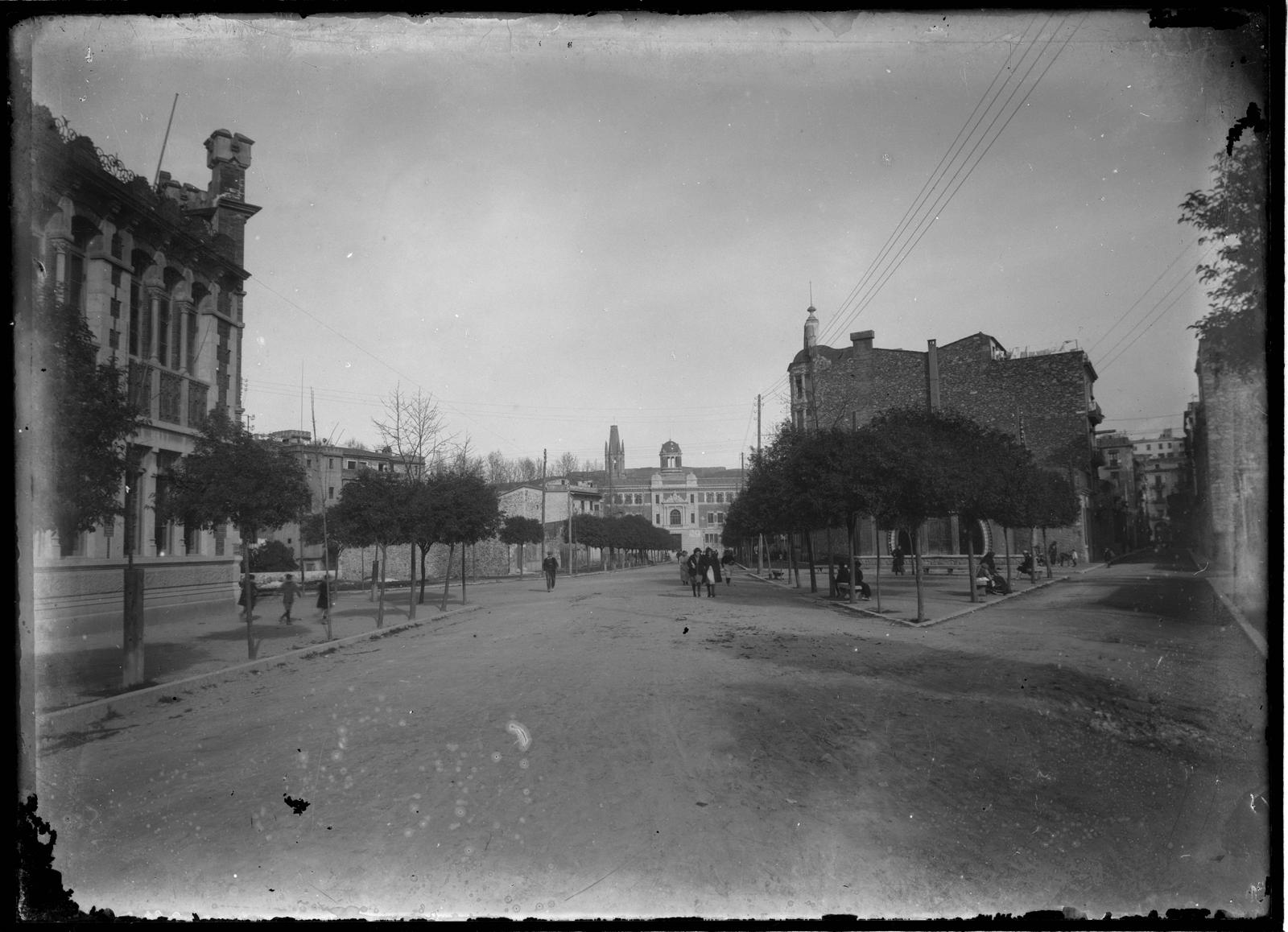 Desconegut, [Gran Via de Jaume I]