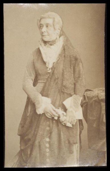 London Stereoscopic and Photographic Company, Guy Little Theatrical Photograph
