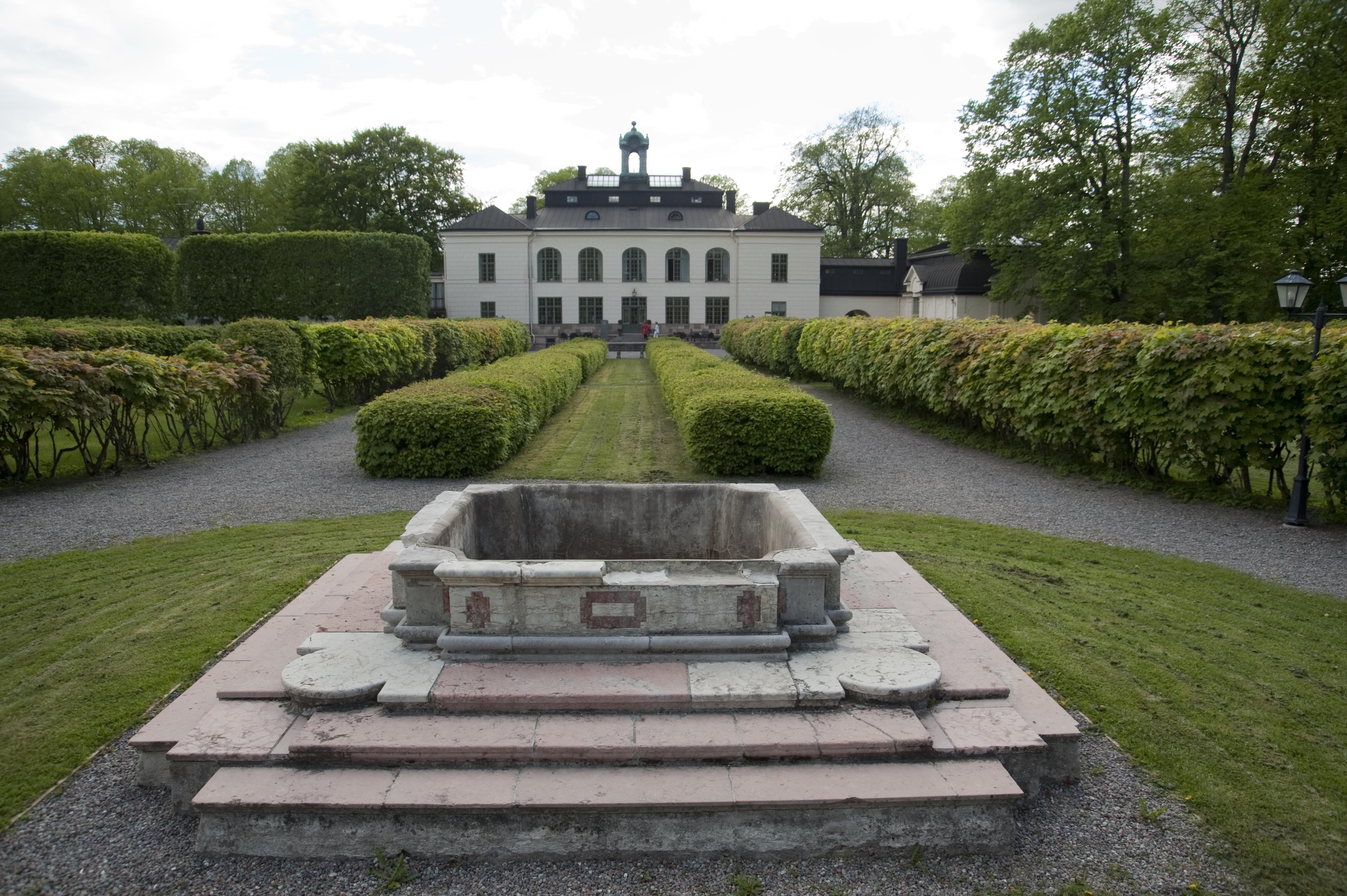 Bengt A Lundberg, Näsby slott