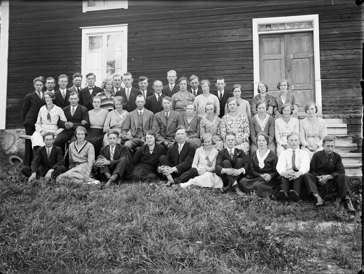 Skötsner-Edhlund, Grupporträtt - Ånö by, Hökhuvuds socken, Uppland 1920-talet