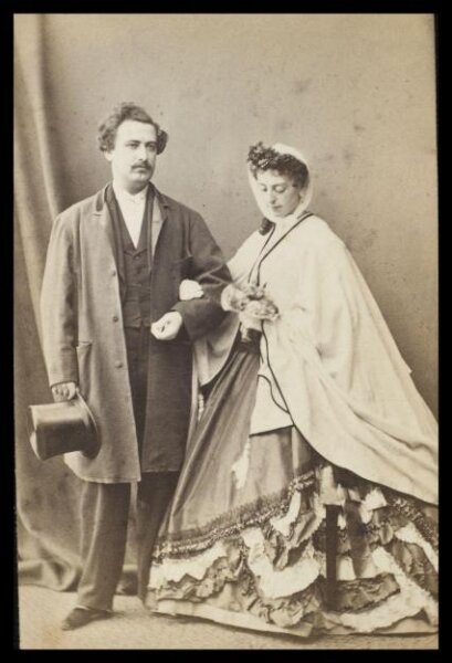 London Stereoscopic and Photographic Company, Guy Little Theatrical Photograph