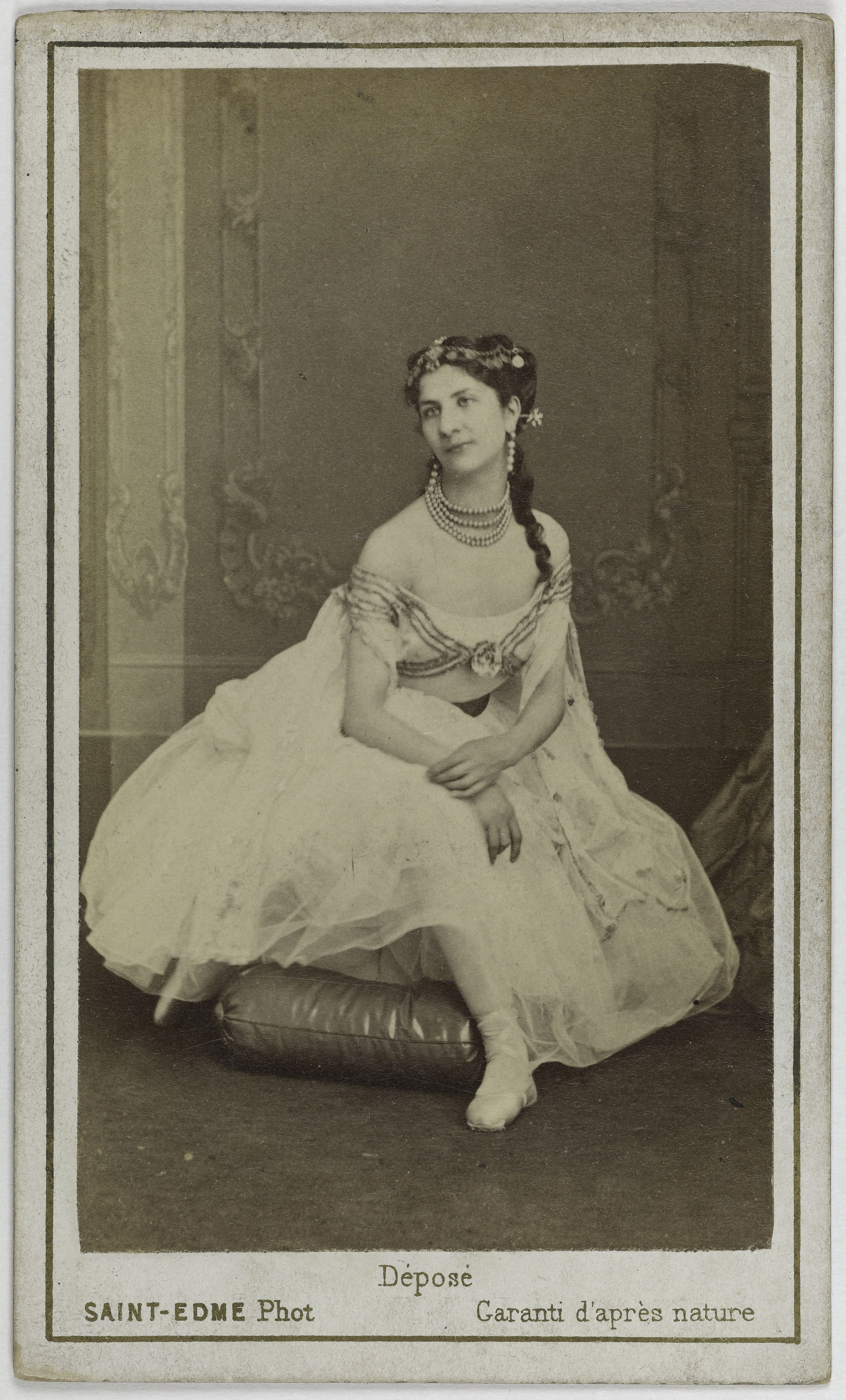 Saint-Edme, Portrait de Pencardelli, (danseuse)