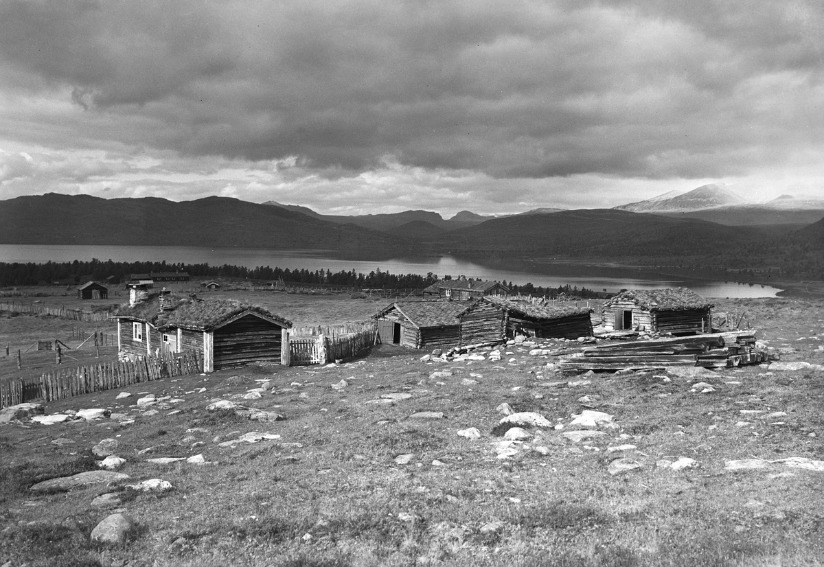 Anders Beer Wilse, Prot: Rondane Klevstad seter med Furusjøen