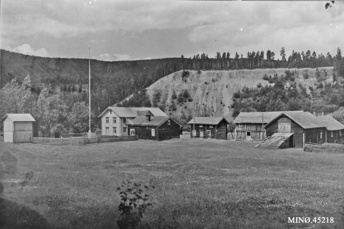Ukjent, Gardsbruk. Kvernhusøyen