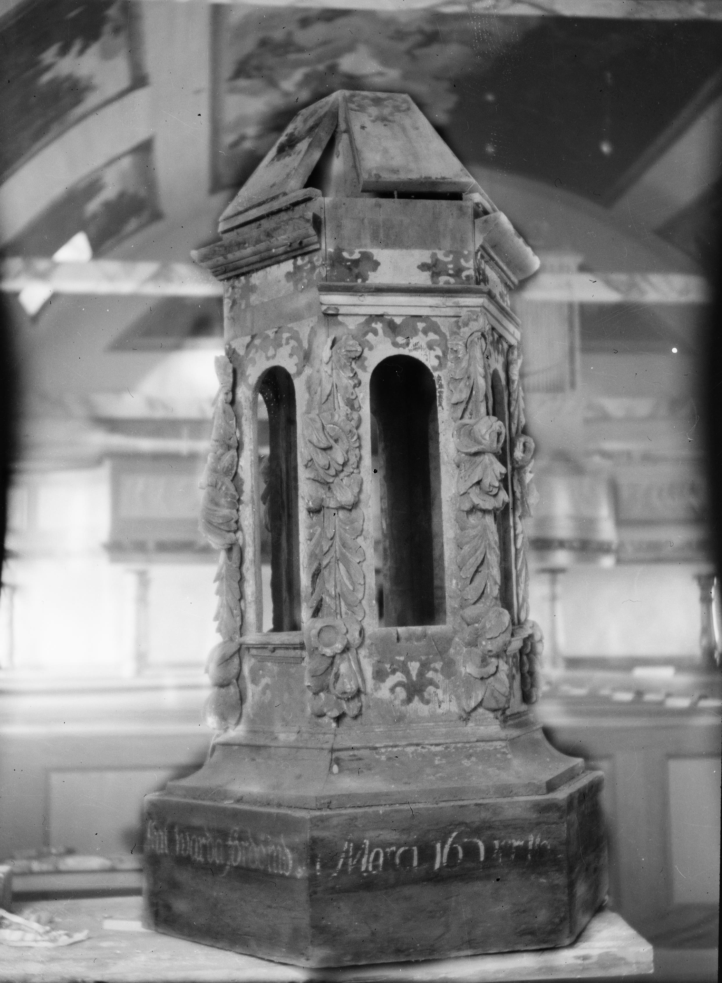 Olle Hellström, Skepplanda kyrka