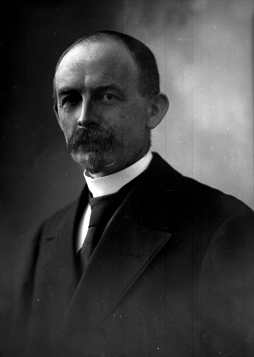 Gustav Borgen, NFB.02600