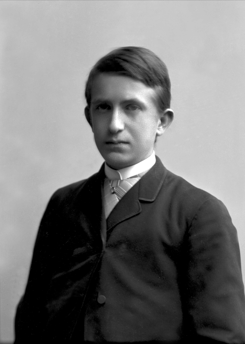 Gustav Borgen, NFB.34496