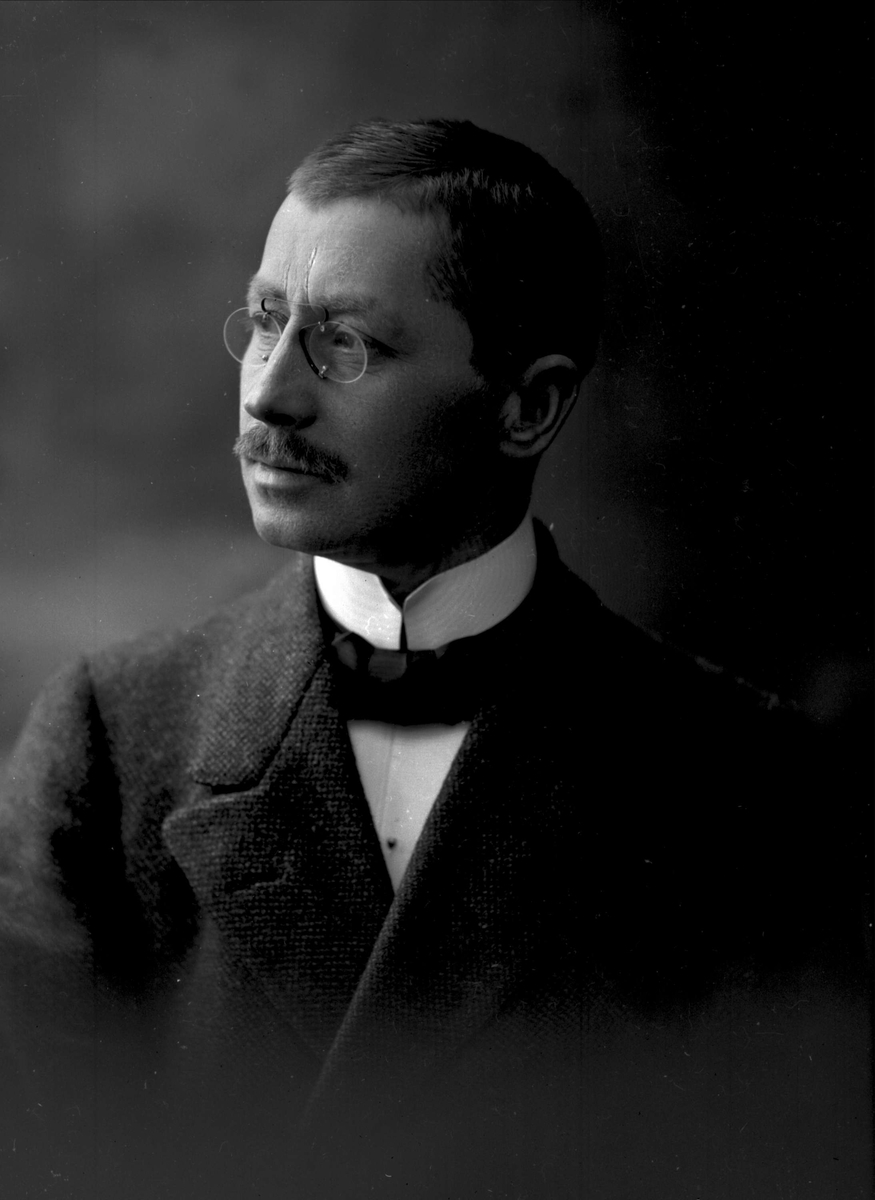 Gustav Borgen, NFB.22974