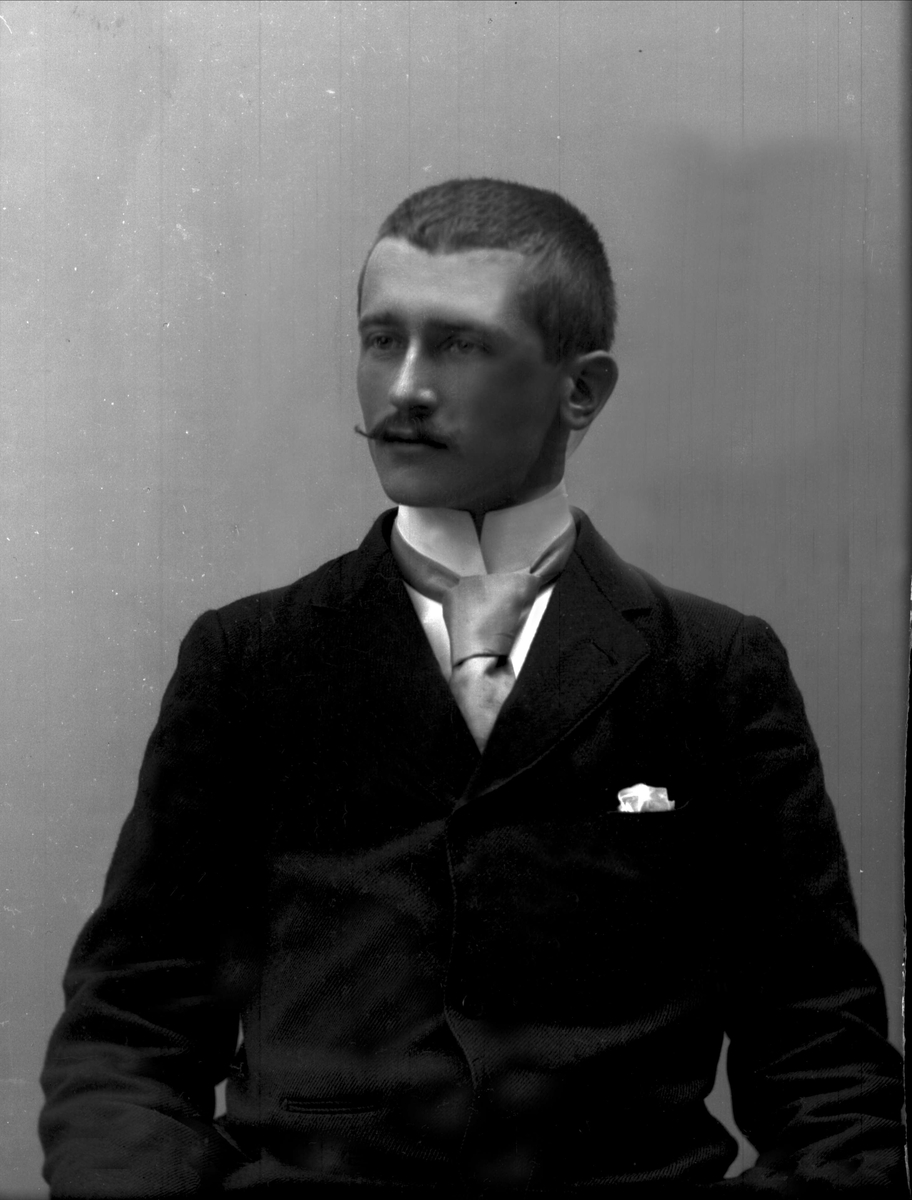 Gustav Borgen, NFB.27743