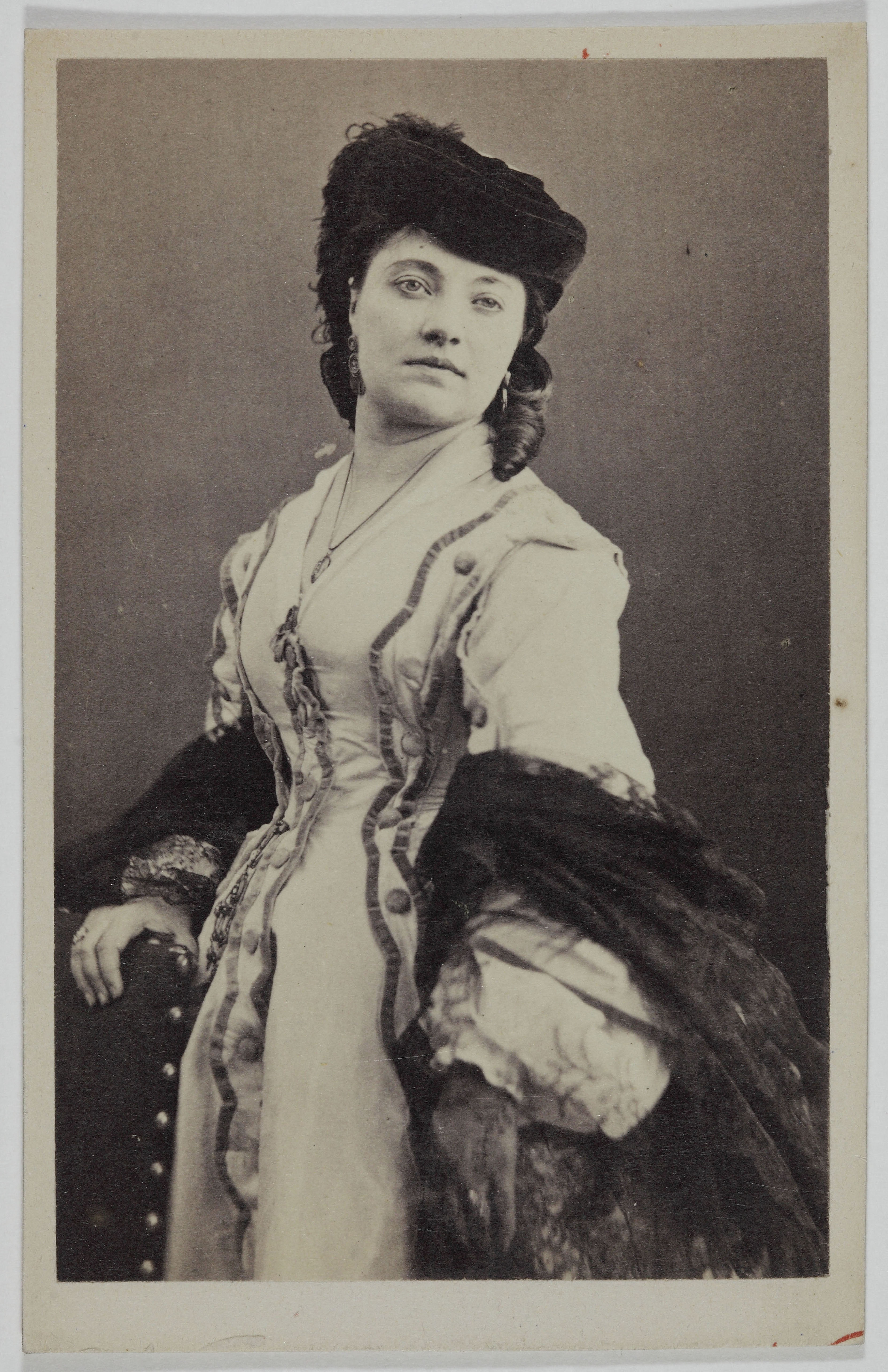 Atelier Nadar, Portrait d'Aguillon, (Marthe Léocadie Baumann), (vers 1827-), (actrice)