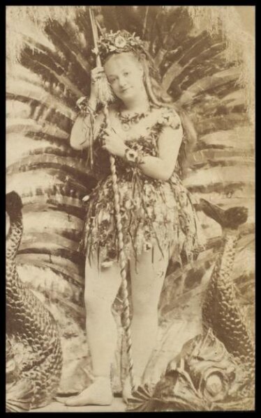 London Stereoscopic and Photographic Company, Guy Little Theatrical Photograph