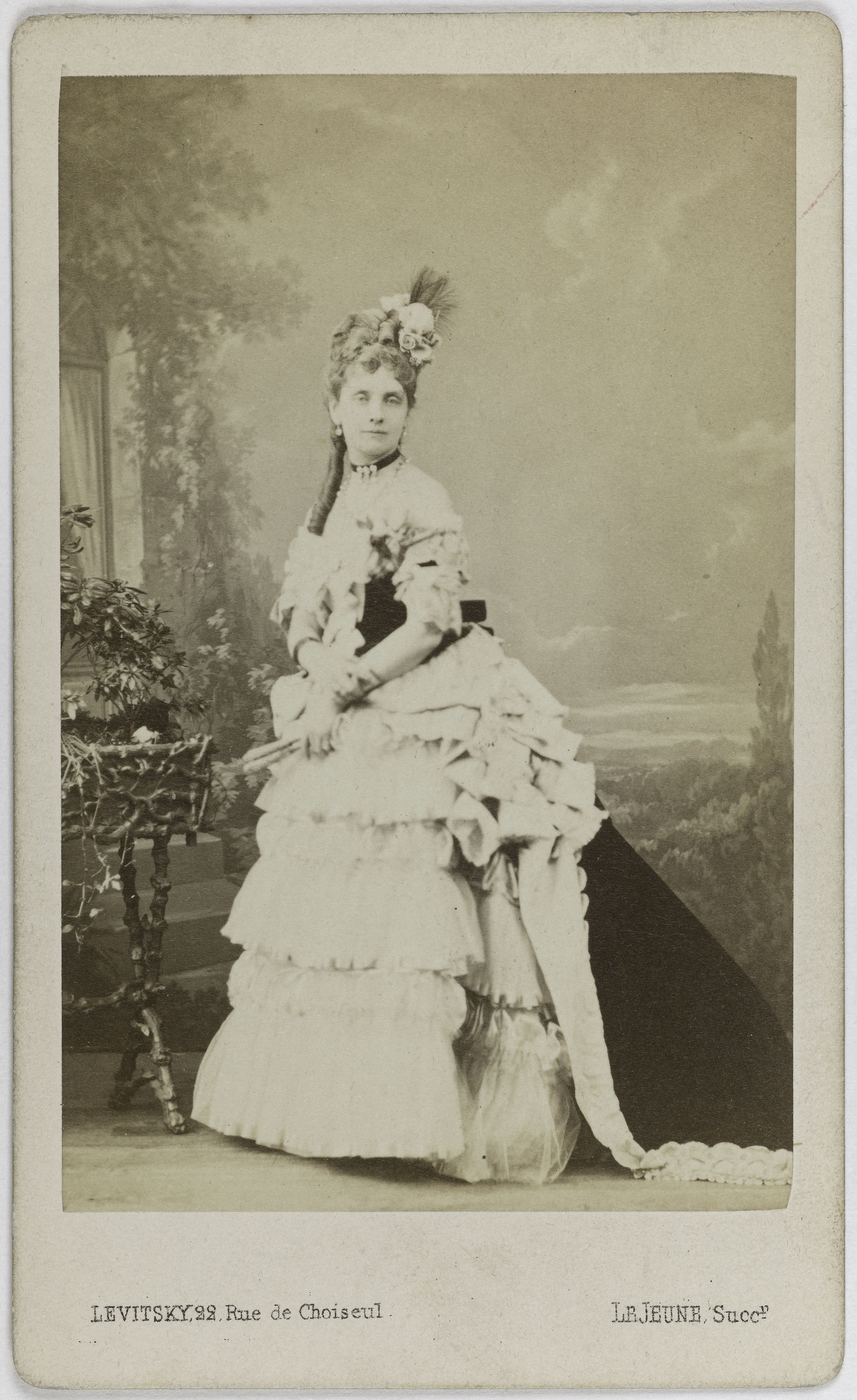 LeJeune, Portrait de le comtesse Mélanie de Pourtalès, (née Mélanie Renouard de Bussière), (1836-1914), (dame de la Cour, comédienne)
