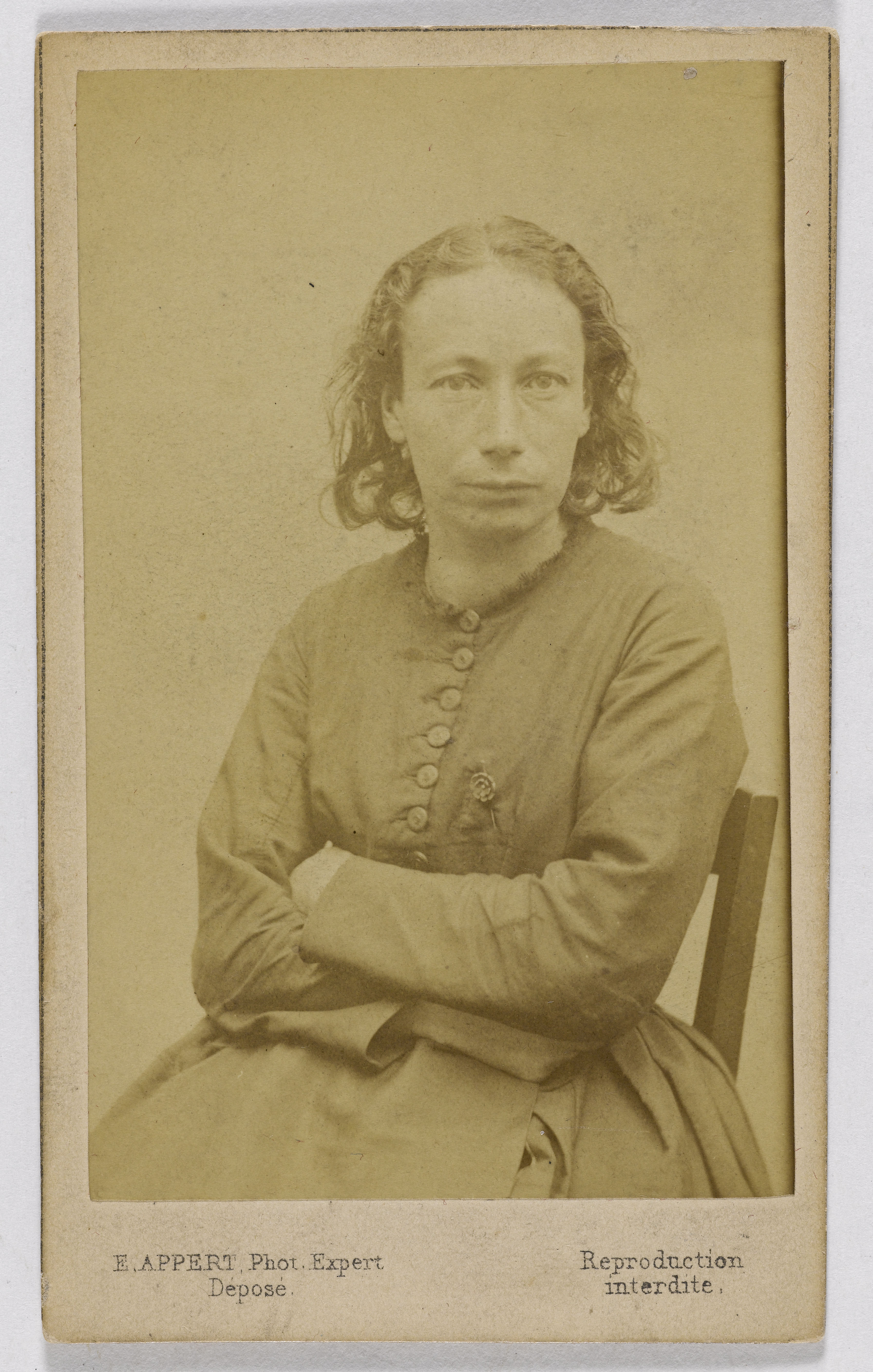 Ernest Charles Appert, Portrait de Louise Michel (1830-1905), pendant la Commune de Paris 1871.