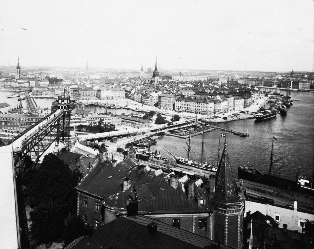 Axel Lindahl, "Stockholm. Vy från Mosebacke" ur bildserien från Nordens tre länder.
