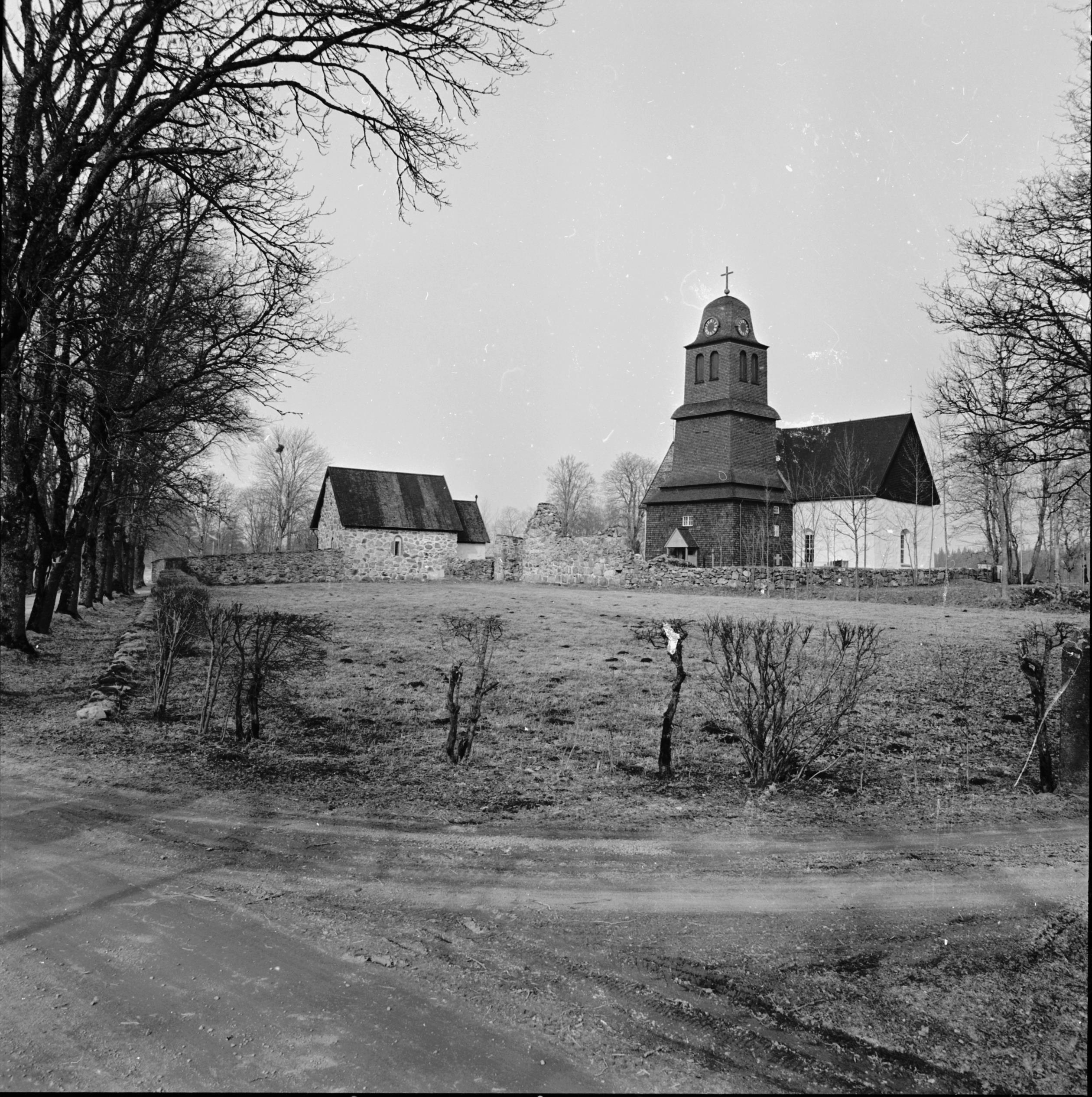 Sören Hallgren, Nydala kyrka (klosterkyrkan)