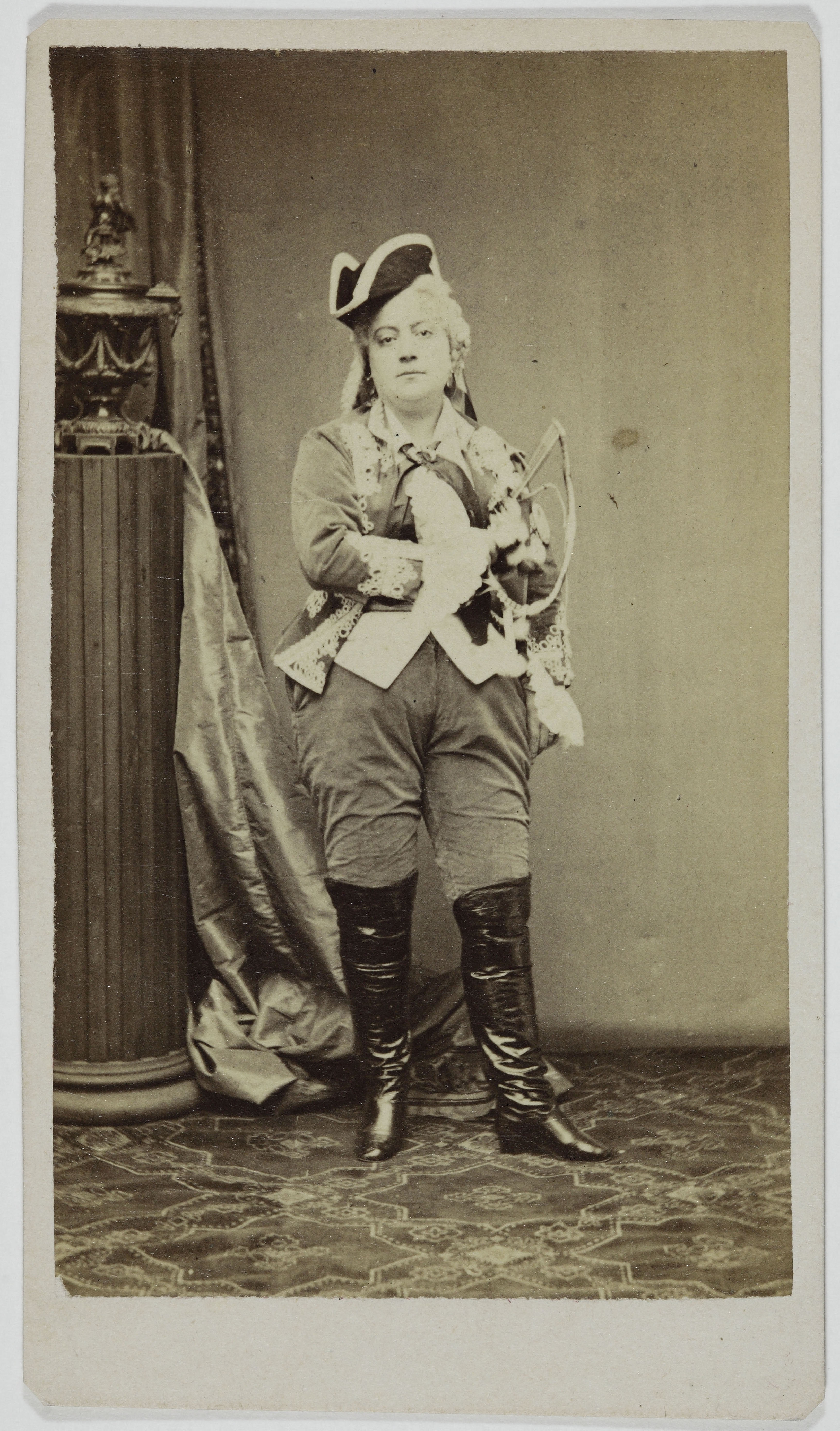 Ulric Grob, Portrait d'Alphonsine, (Jeanne Benoist; Alphonsine Margaine; dite), (1829-1883), (comédienne)