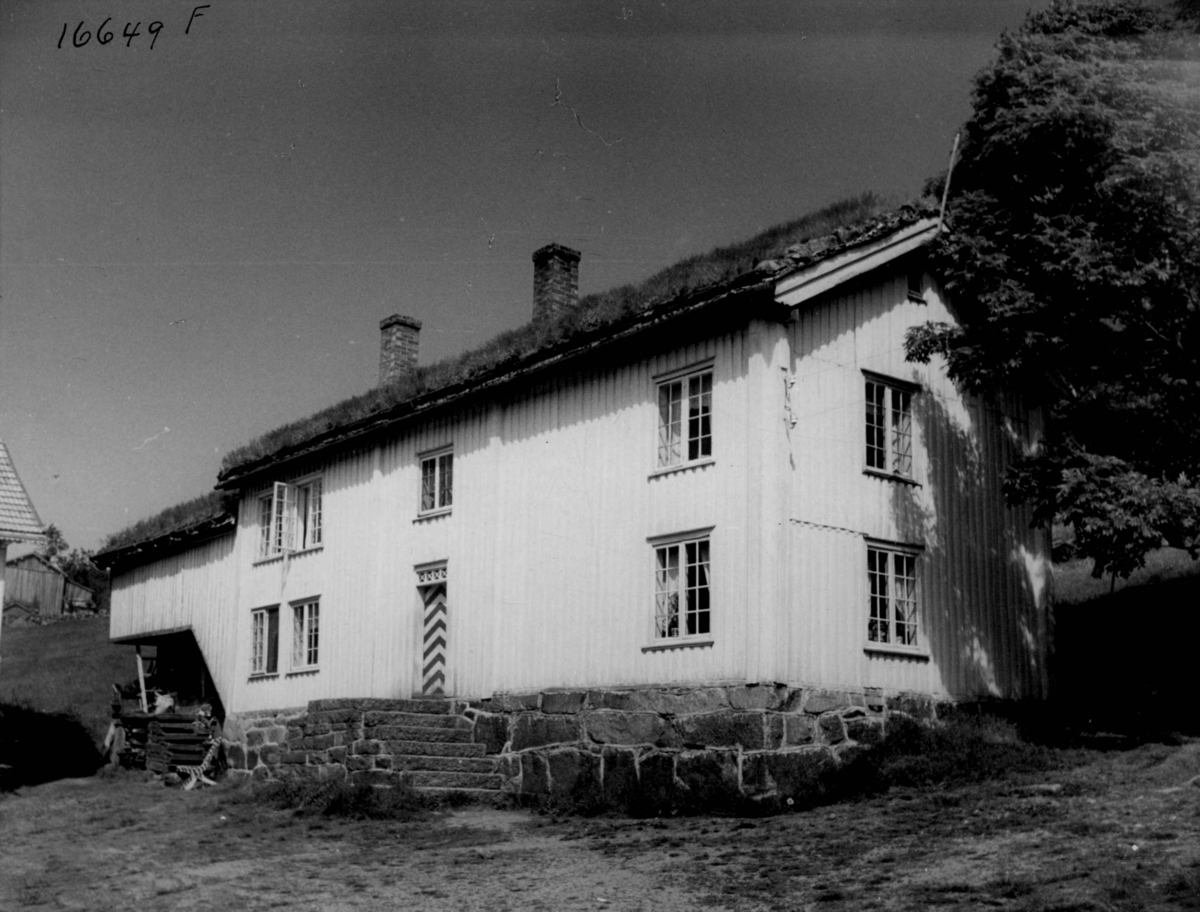 Anders Beer Wilse, Vallarheim Hotell.