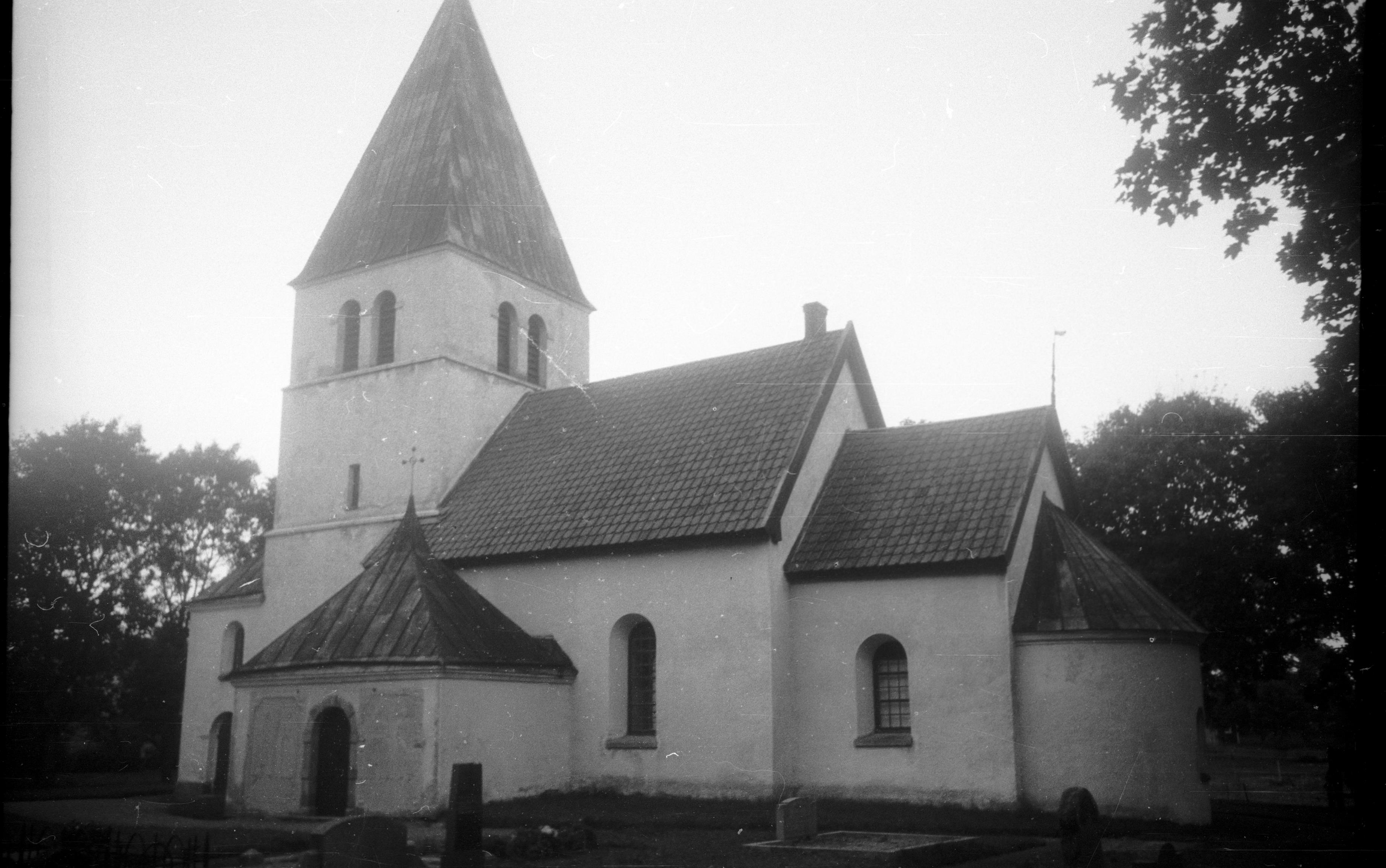 Berit Wallenberg, Hångsdala kyrka