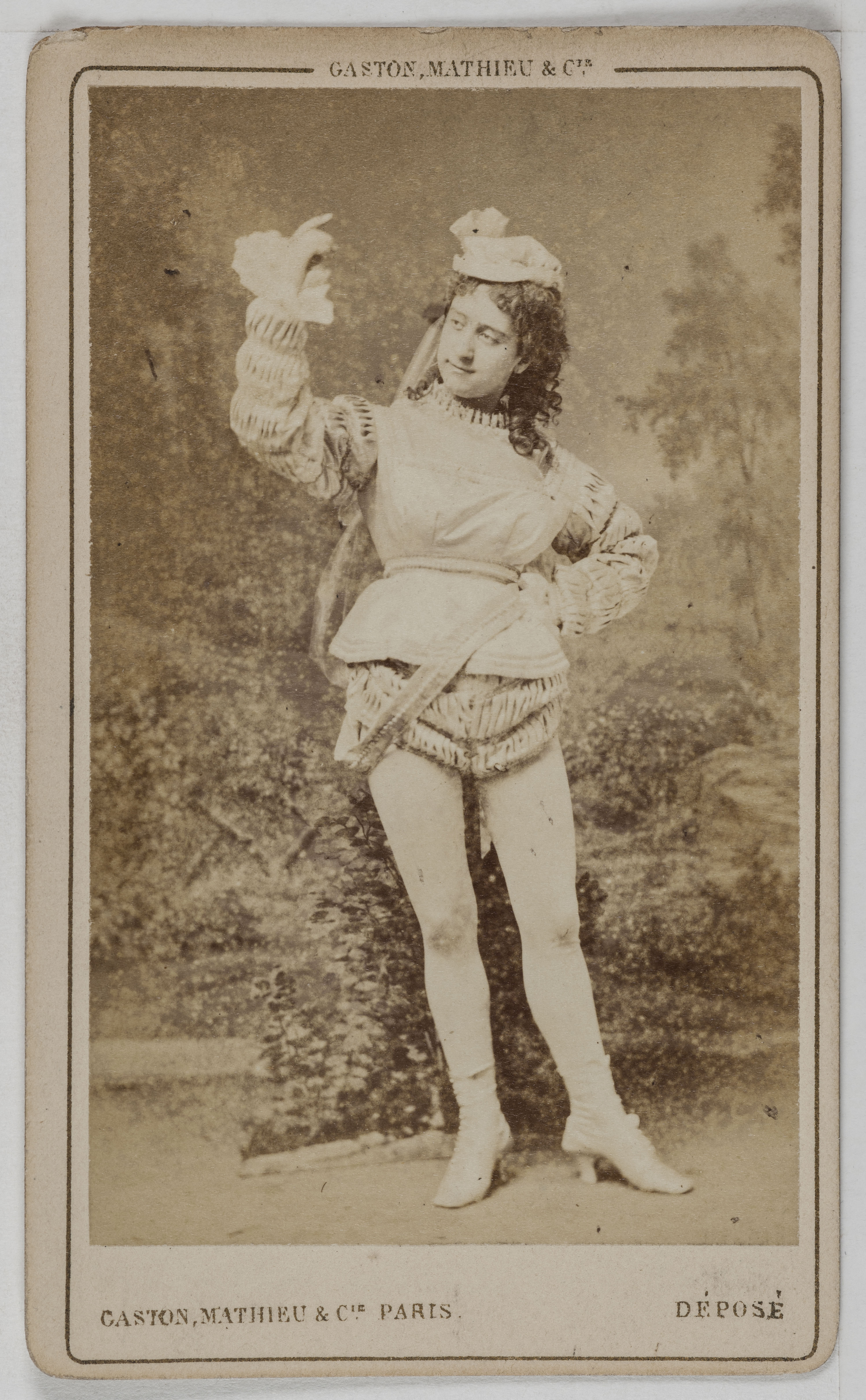 Mathieu & Cie Gaston, Portrait de Lyod, (actrice)