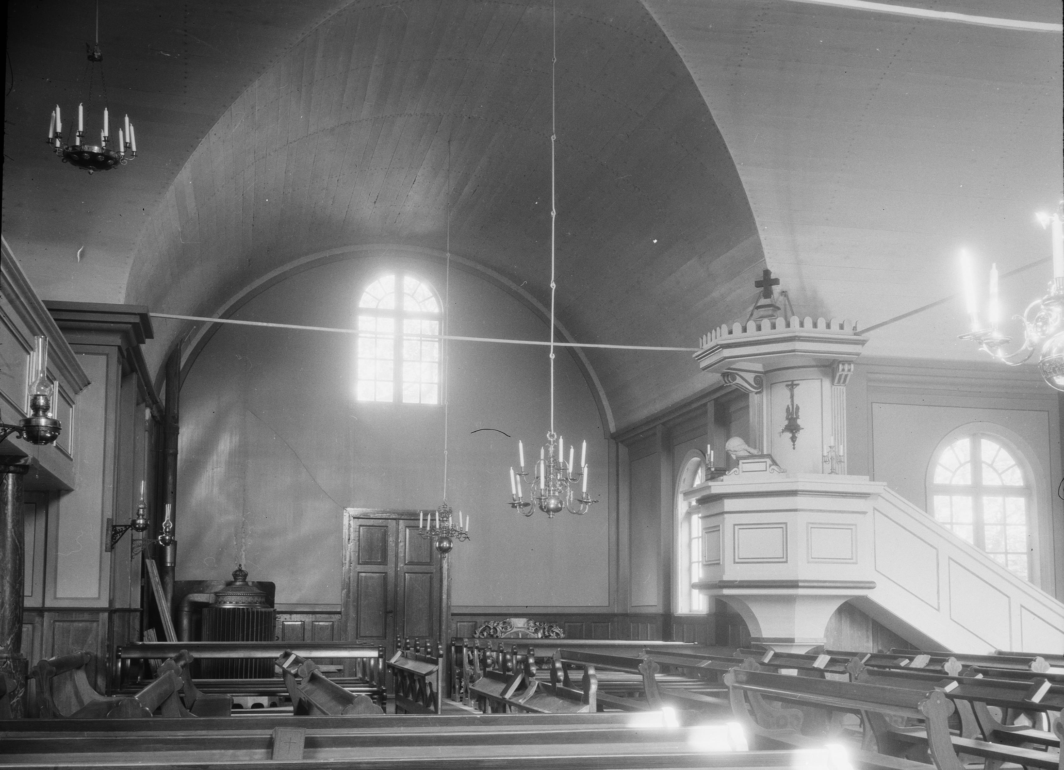 Bertil Berthelson, Hammarö kyrka