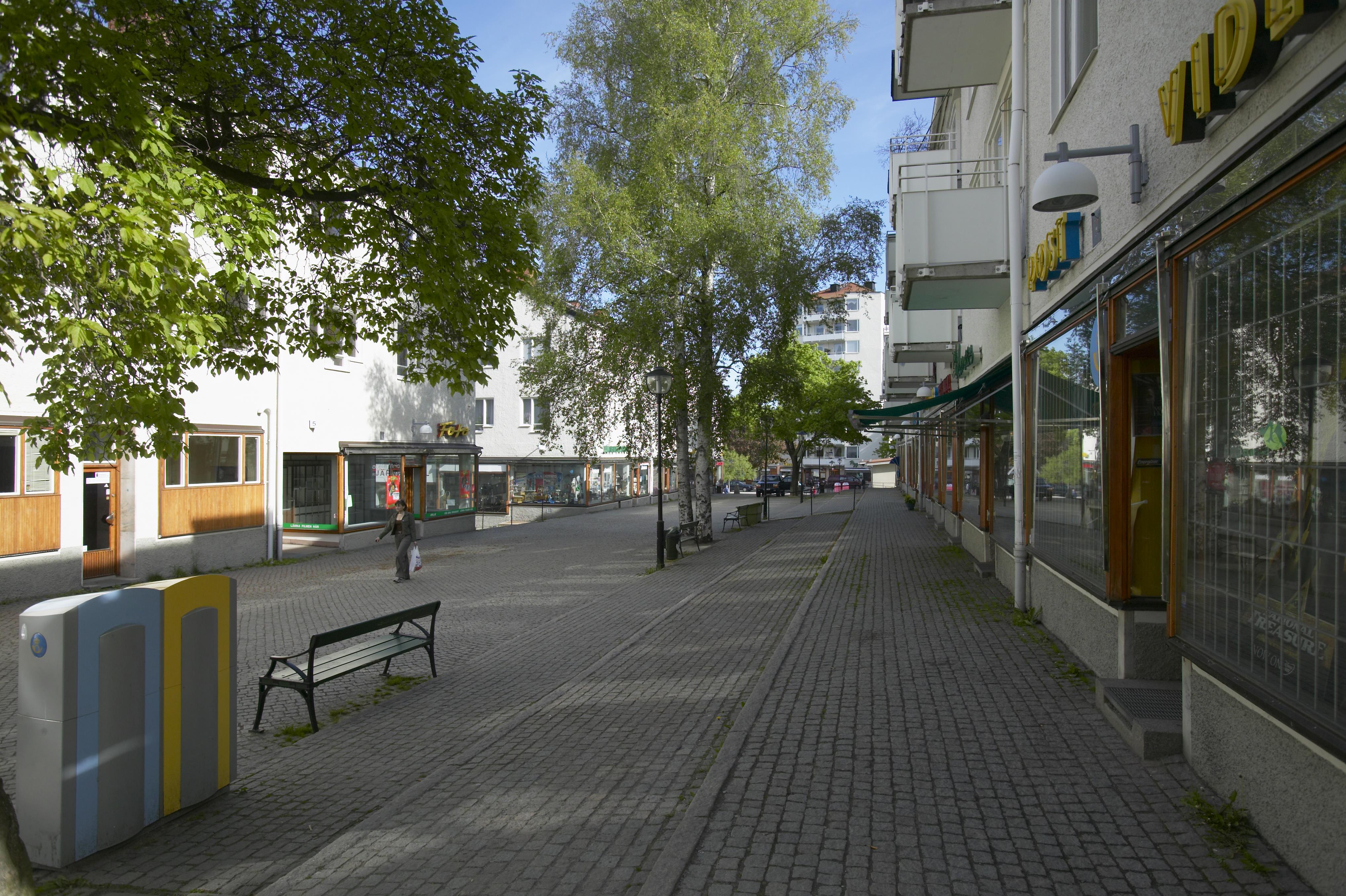 Bengt A Lundberg, Hökarängen