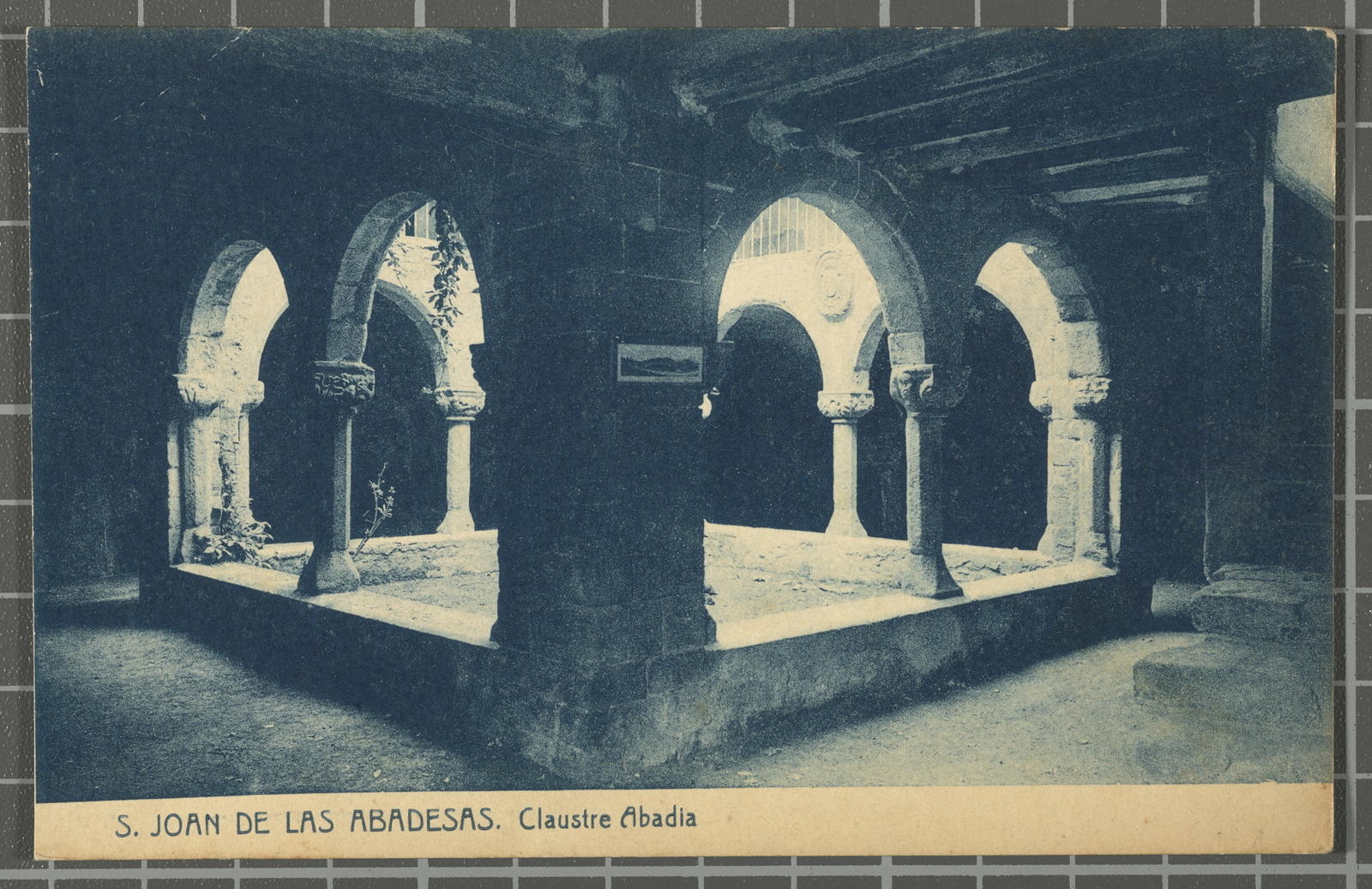Desconegut, S. Joan de las Abadesas. Cloister Abbey