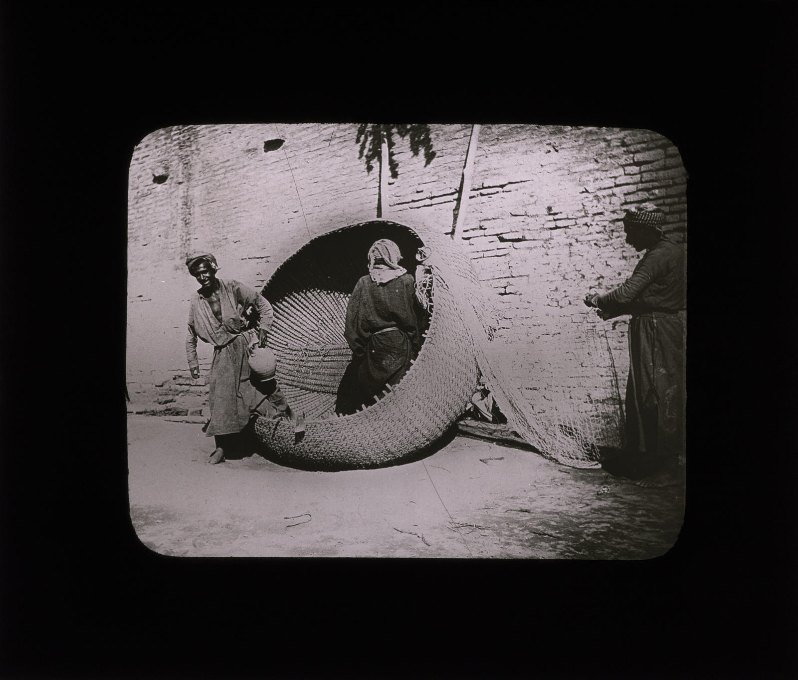 Desconegut, Baghdad. Manufacturer of Paniers Gondolas. Mesopotamie Les Fils d’ Émile Deyrolle
