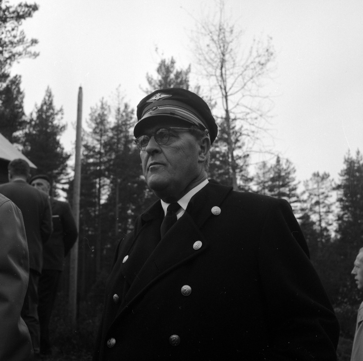 Adolf Skjegstad, Morokulien-Expressen ankommer.