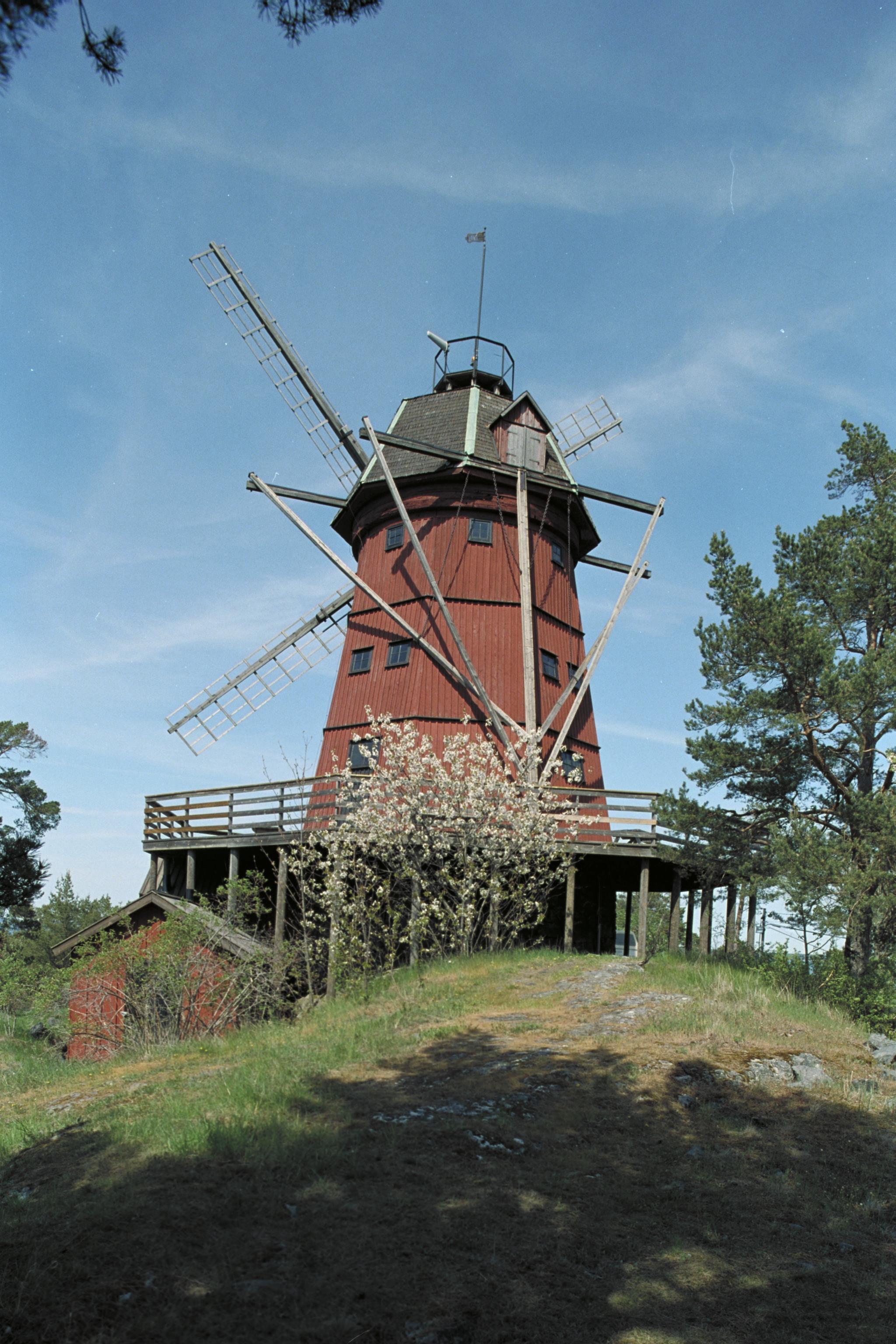 Bengt A Lundberg, Utö kvarn