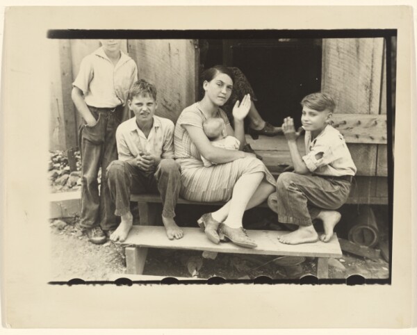 Walker Evans, Sharecropper Family, (Alabama?)