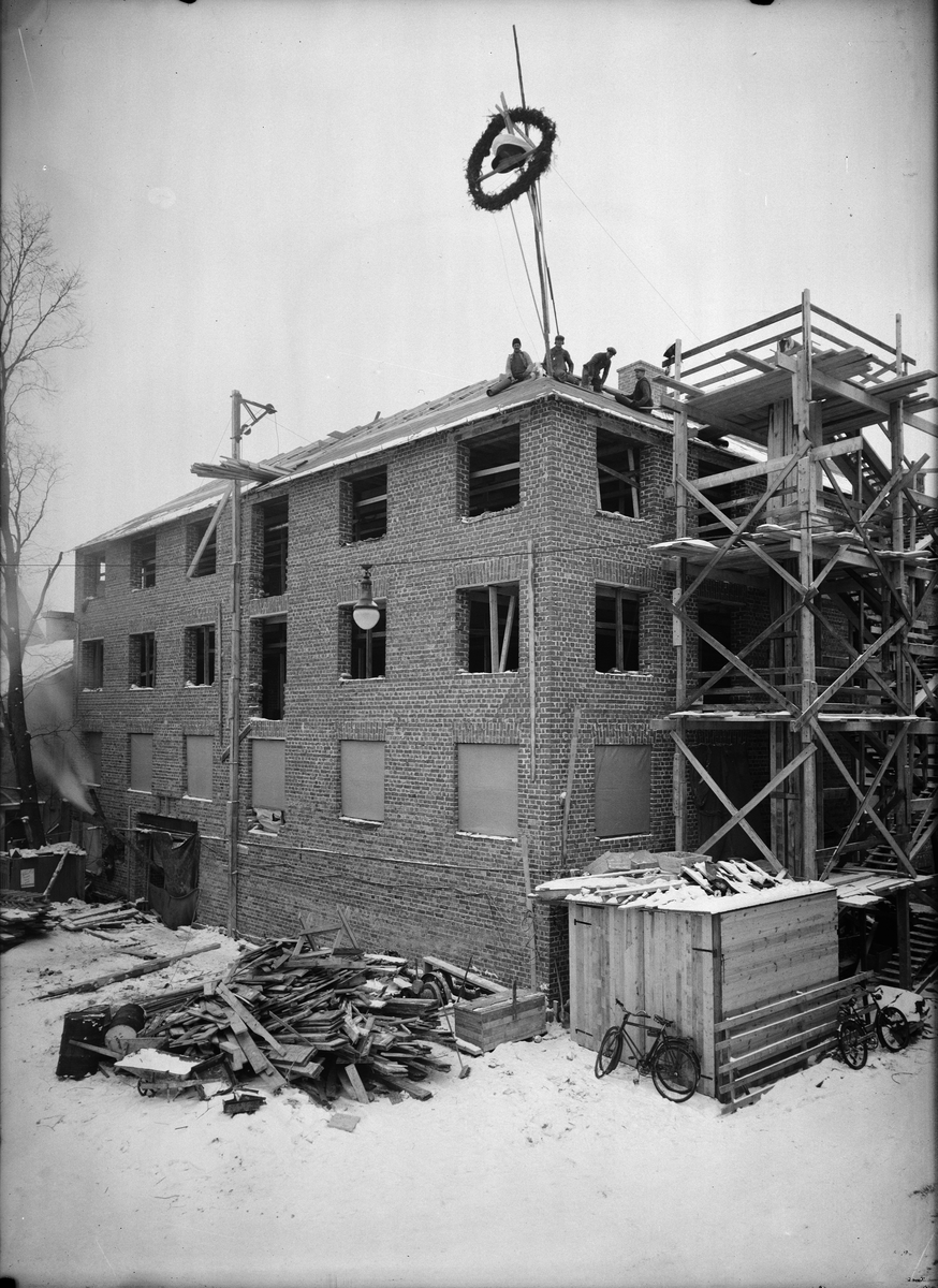 Paul Sandberg, Bygget av studentbostadshuset Arkadien, S:t Larsgatan - S:t Johannesgatan, Uppsala juni 1937