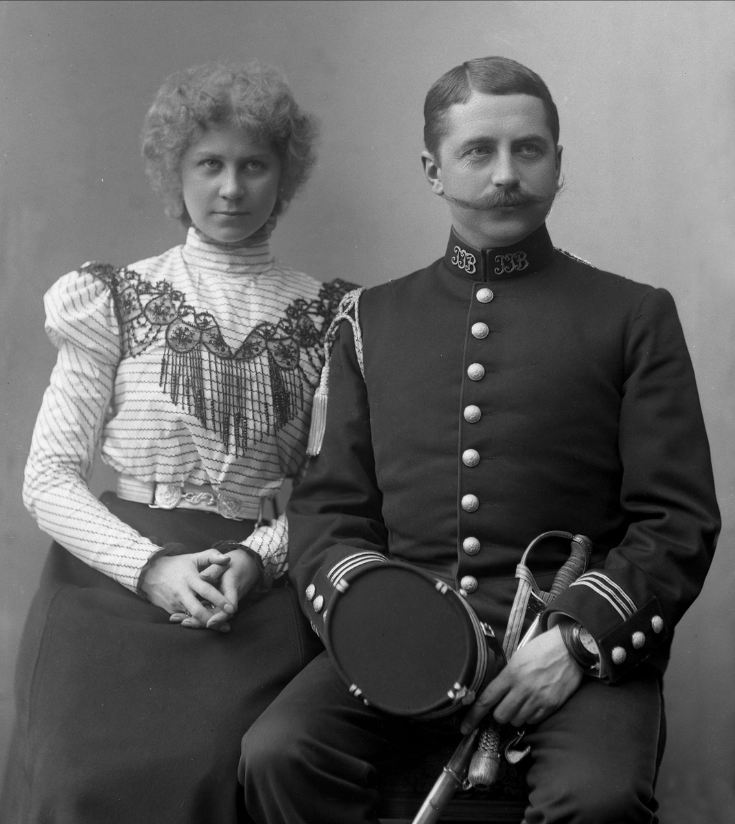 Gustav Borgen, Gruppeportrett, Ivar og Ida Aavatsmark.