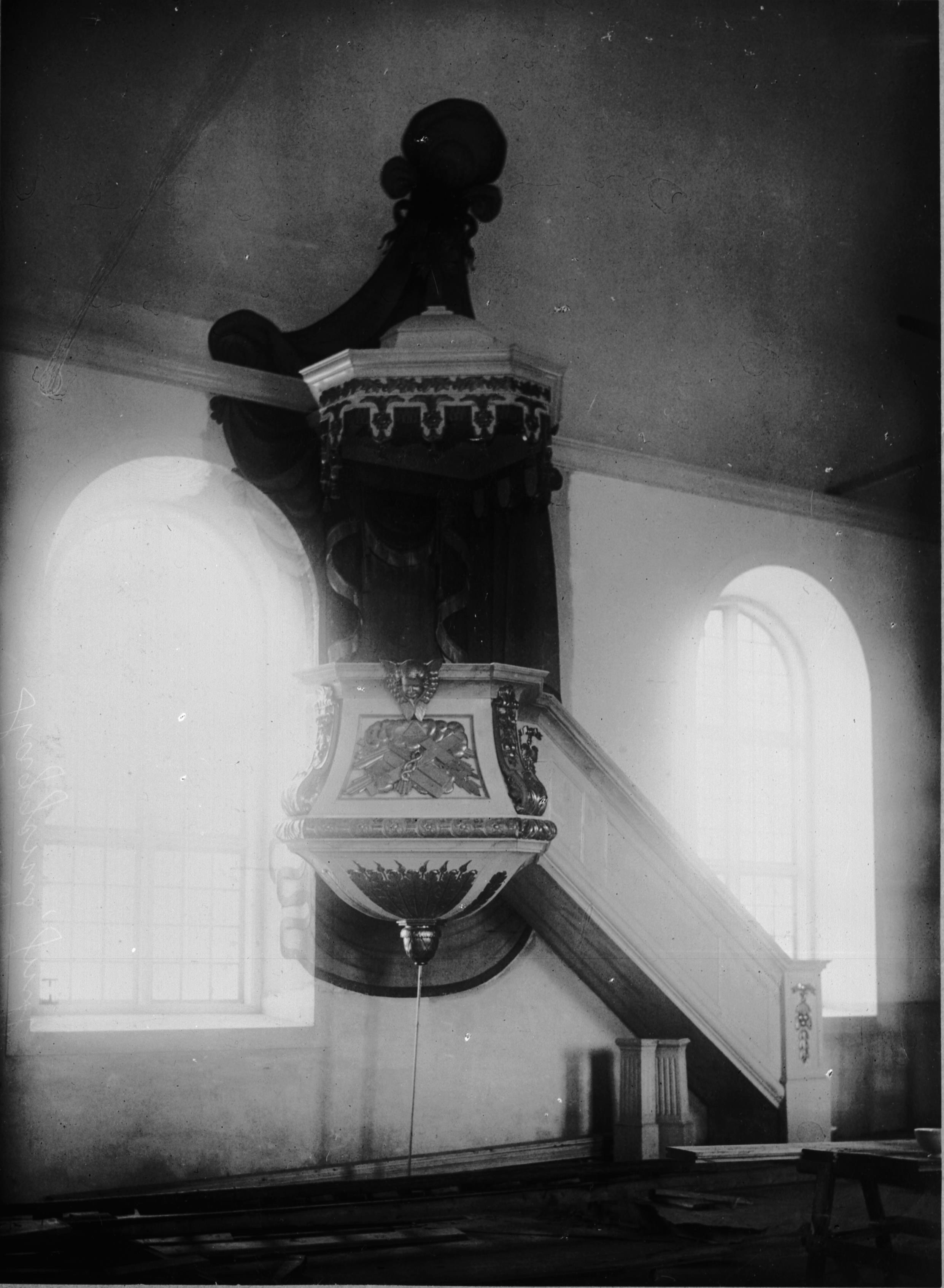 Alfred Nilson, Häggenås kyrka