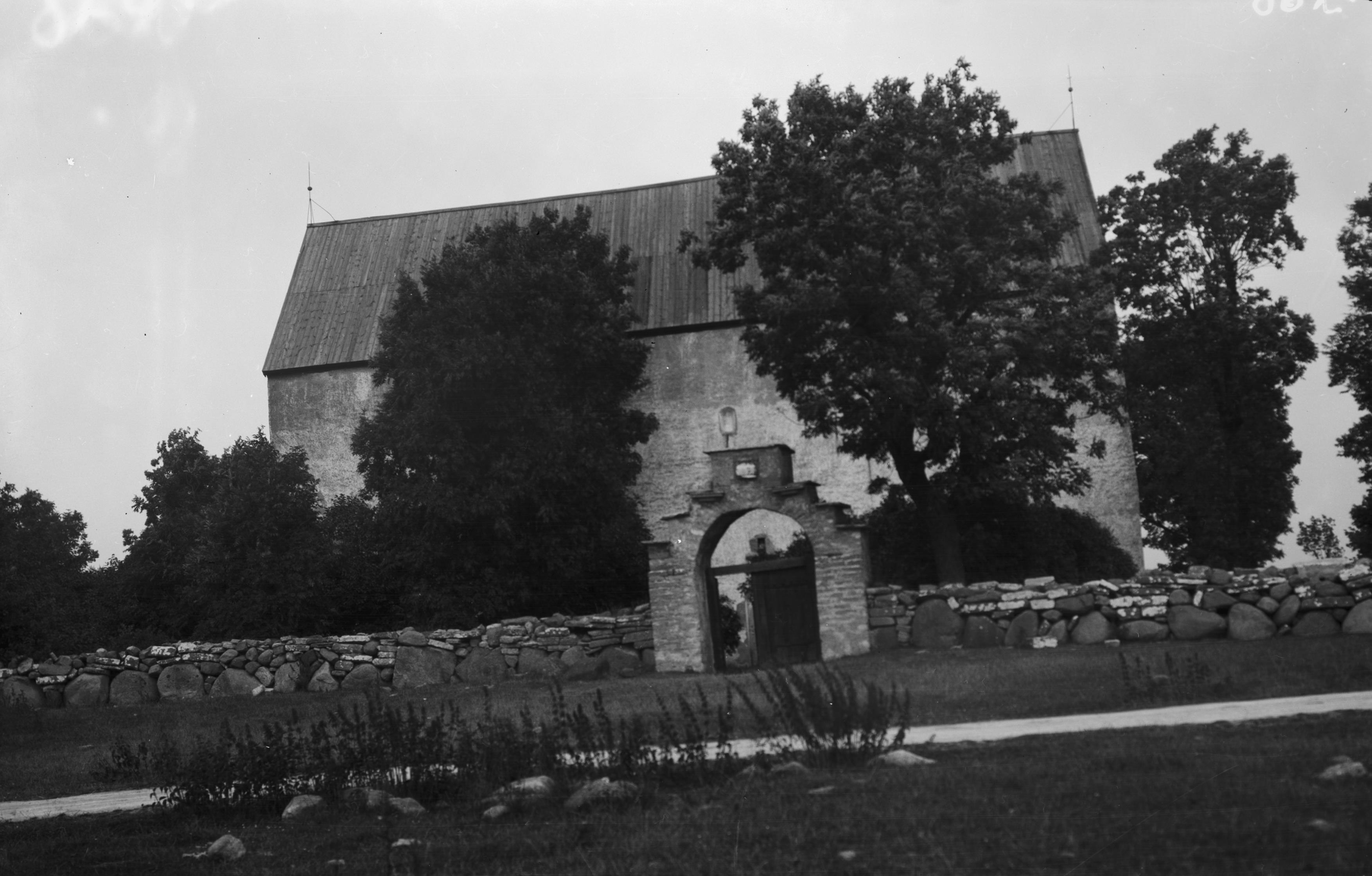 Sven Brandel, Källa gamla kyrka