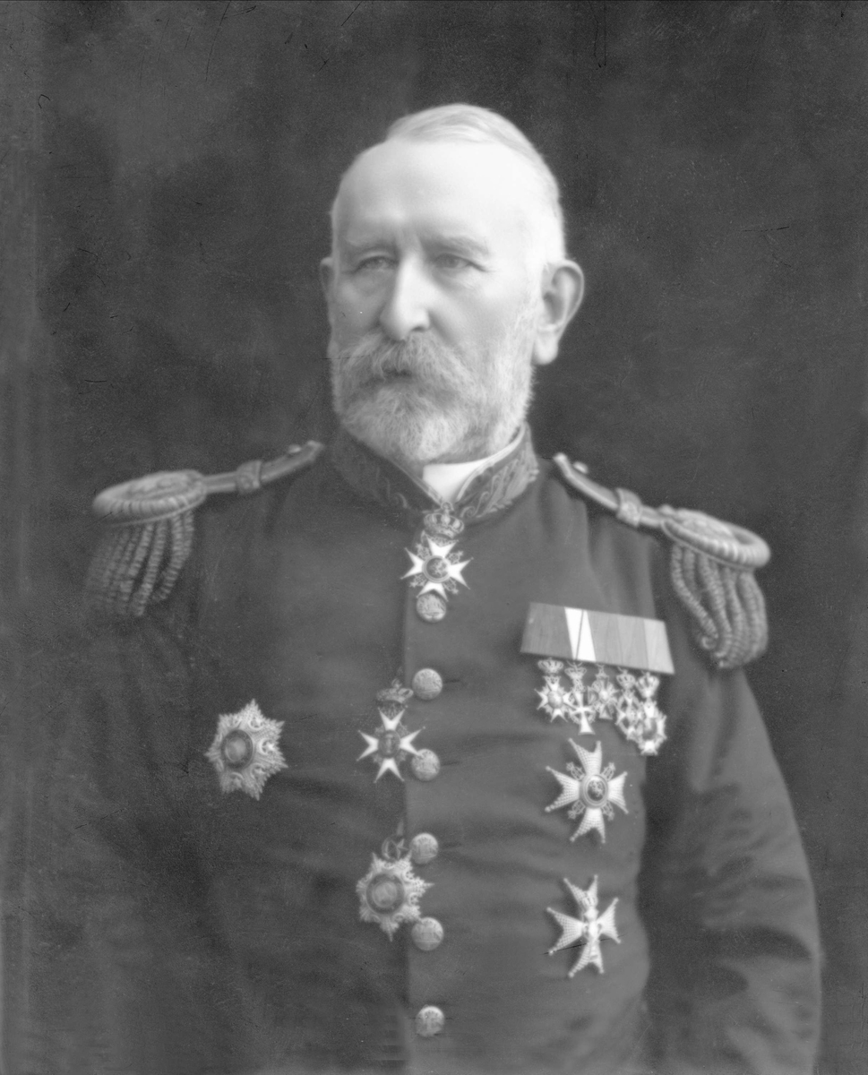 Gustav Borgen, Portrett, generalkonsul Bødtker i uniform