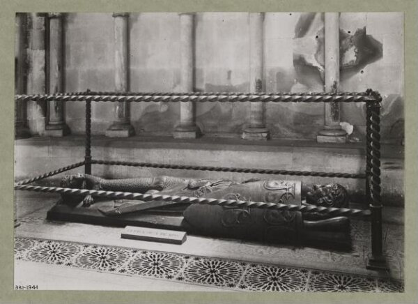 Unknown, Photograph