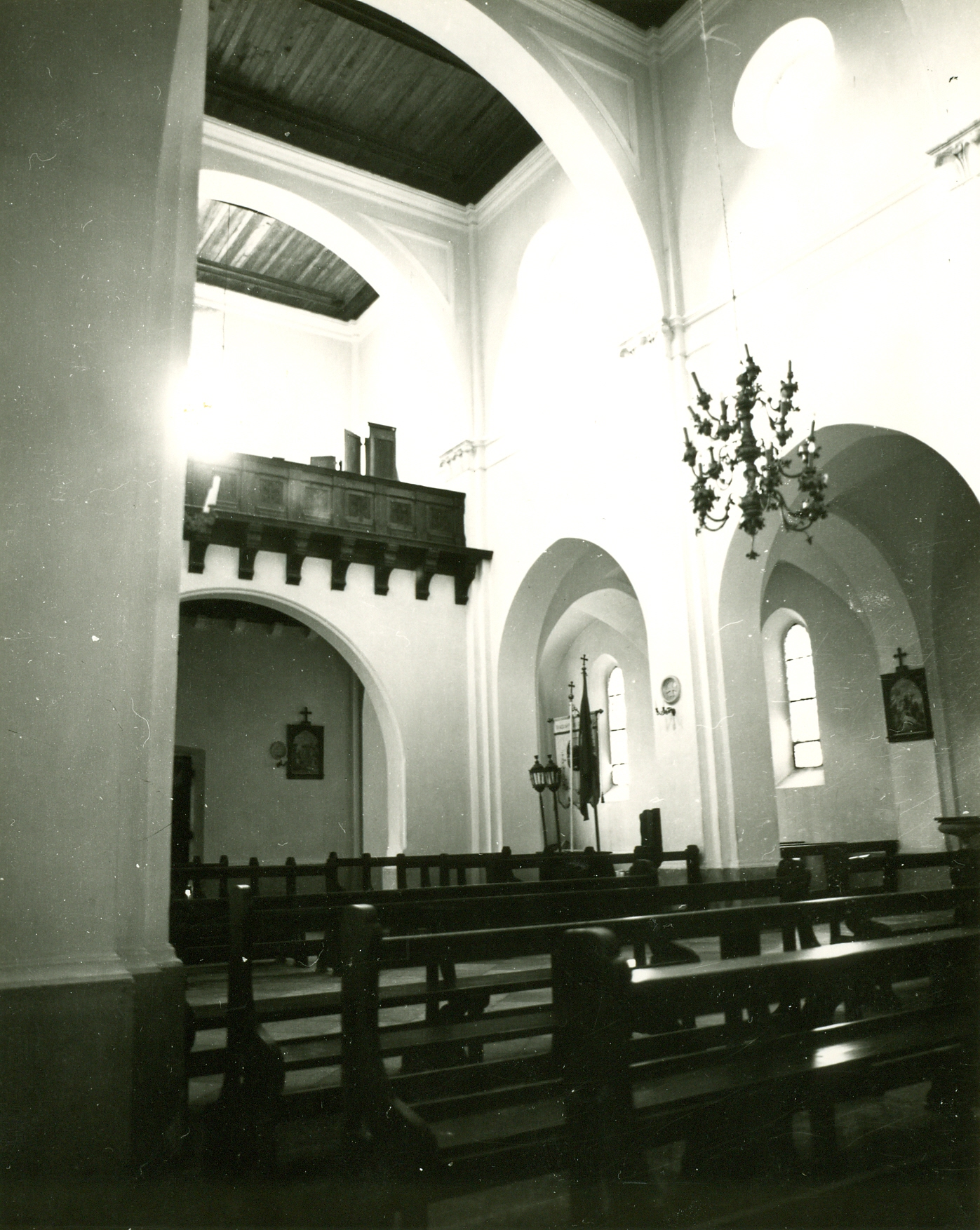 neutvrđen autor, Smokvica (Korčula) - Župna crkva Gospe od Kandelora - Pogled sa strane na pjevalište
