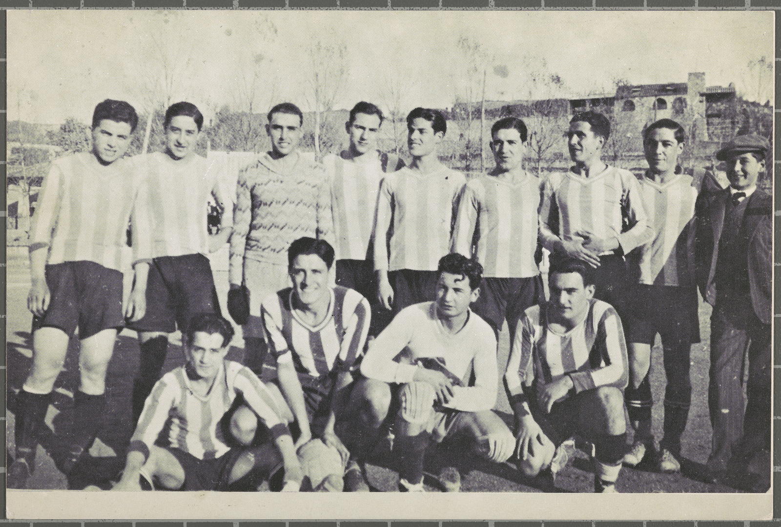 Desconegut, [Retrat de l'equip de futbol del Girona FC]