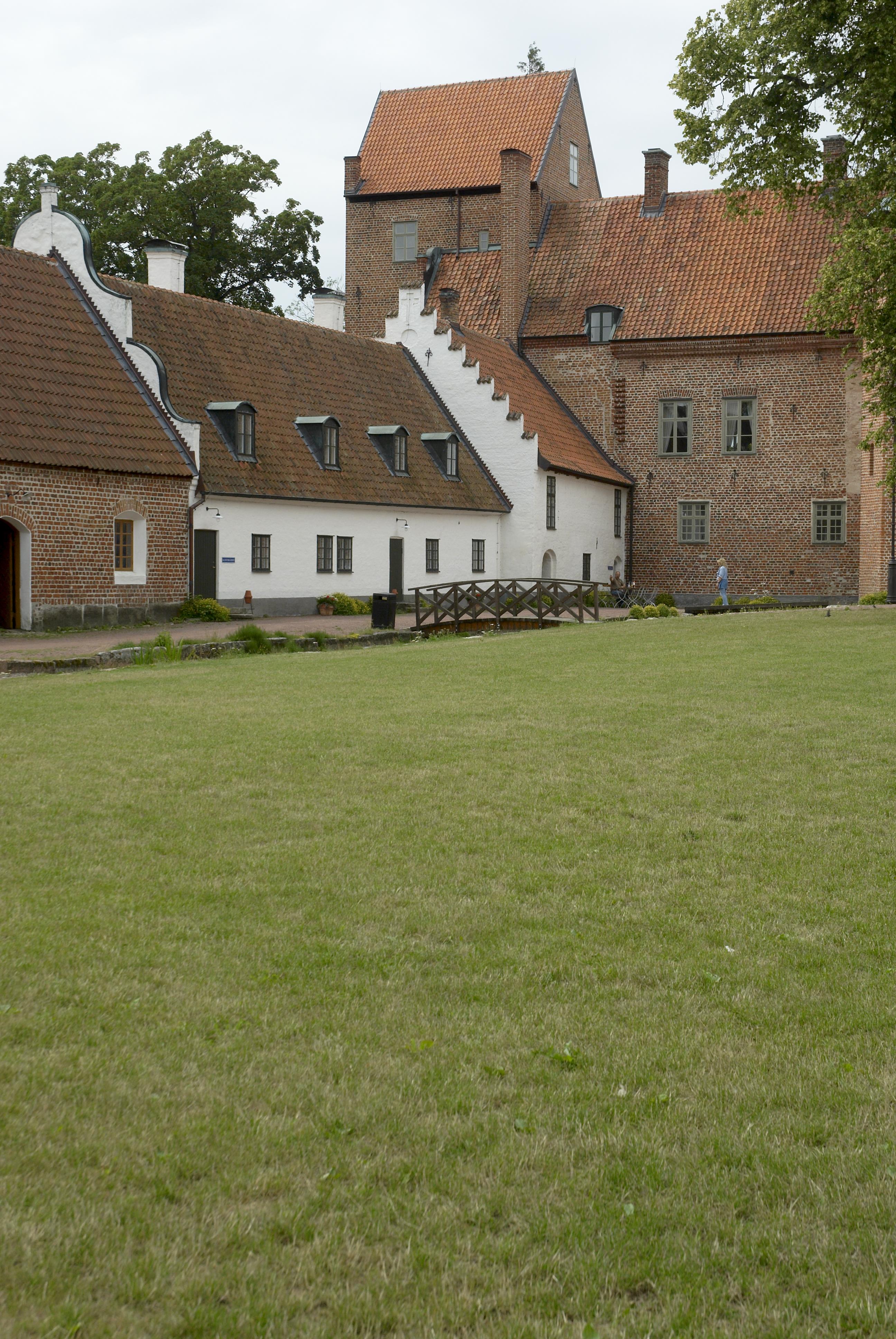 Bengt A Lundberg, Bäckaskogs slott